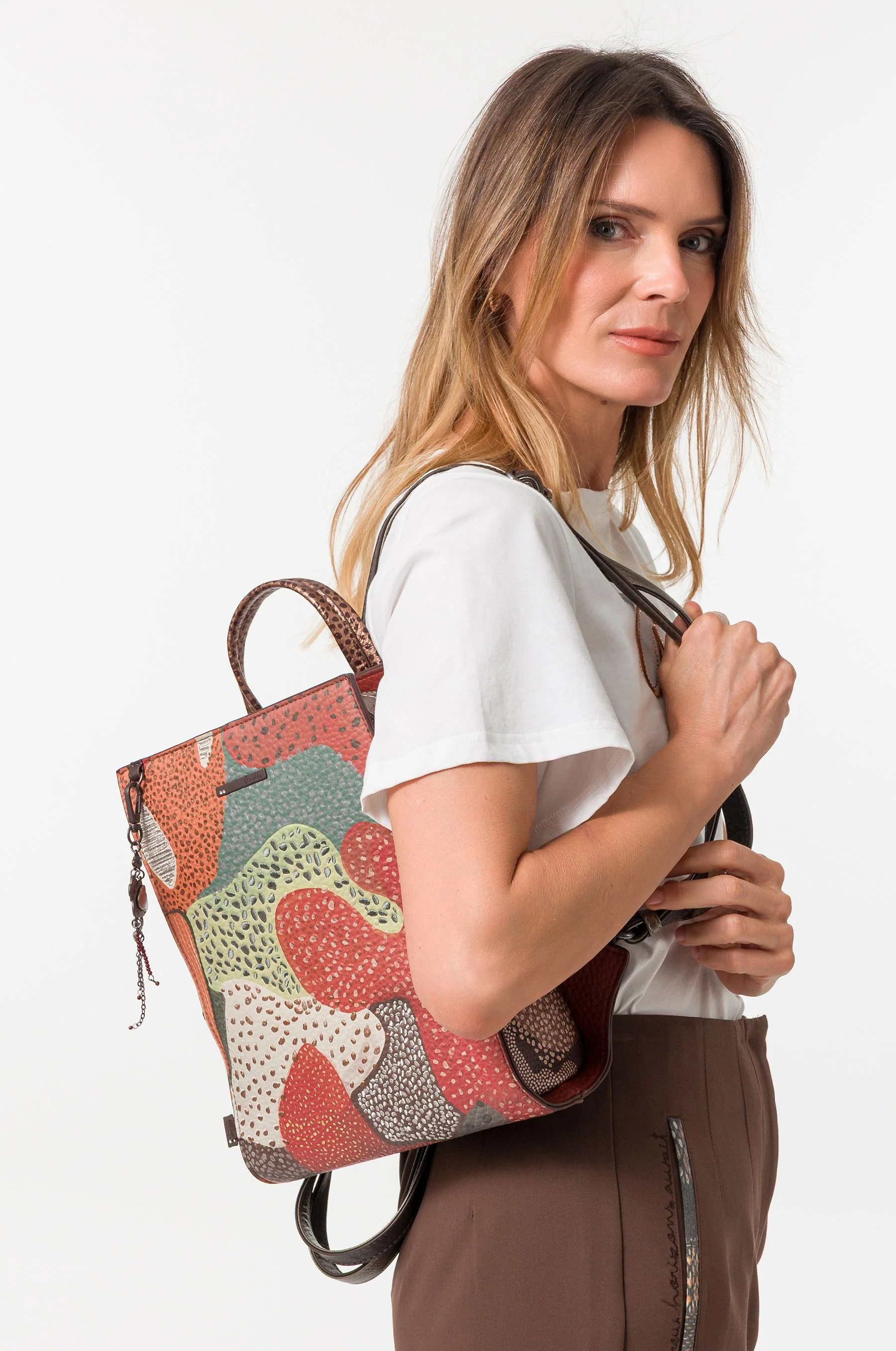 Square backpack Odyssey - Image 2