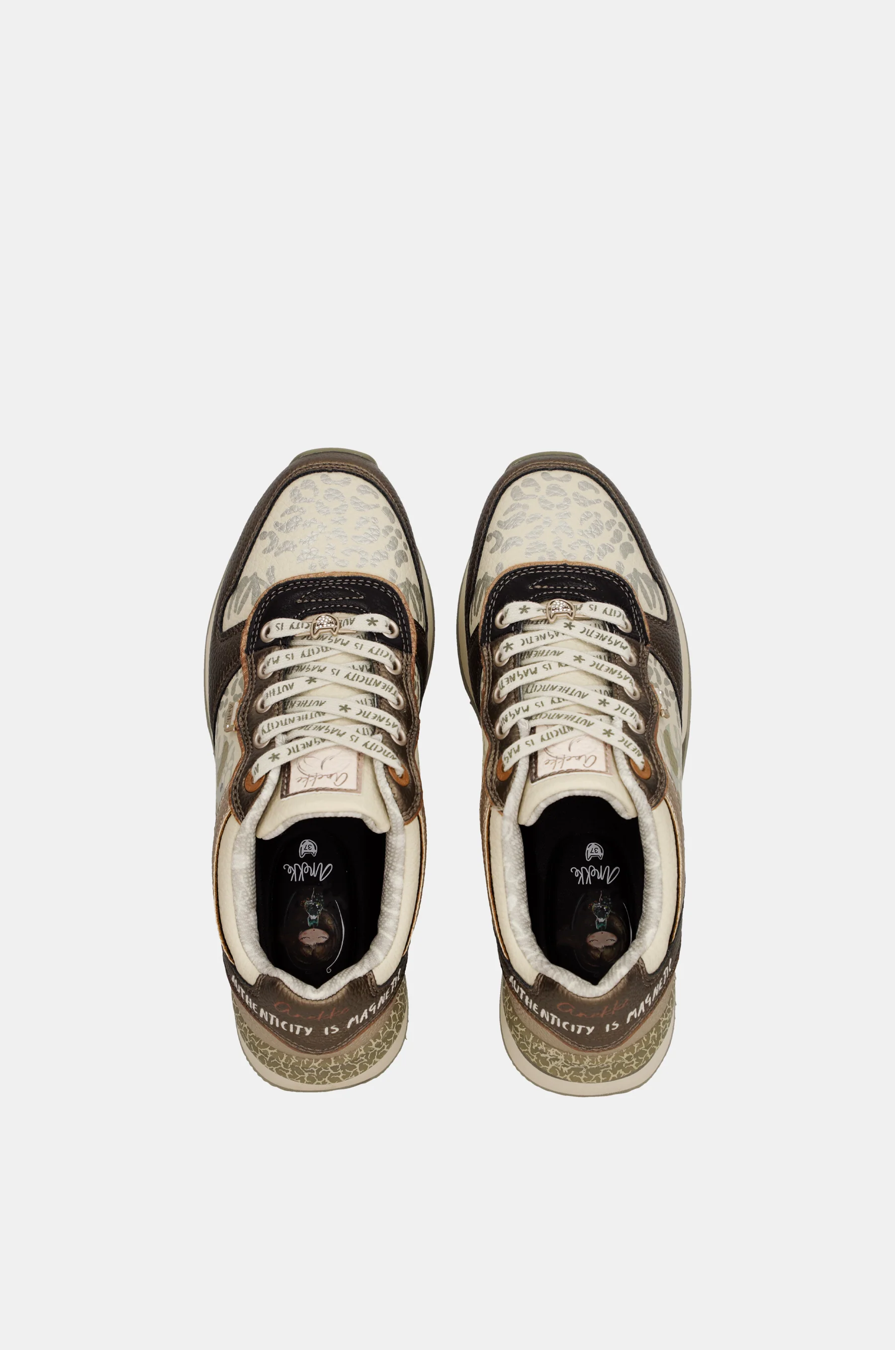 Beige and copper sneakers - Image 7