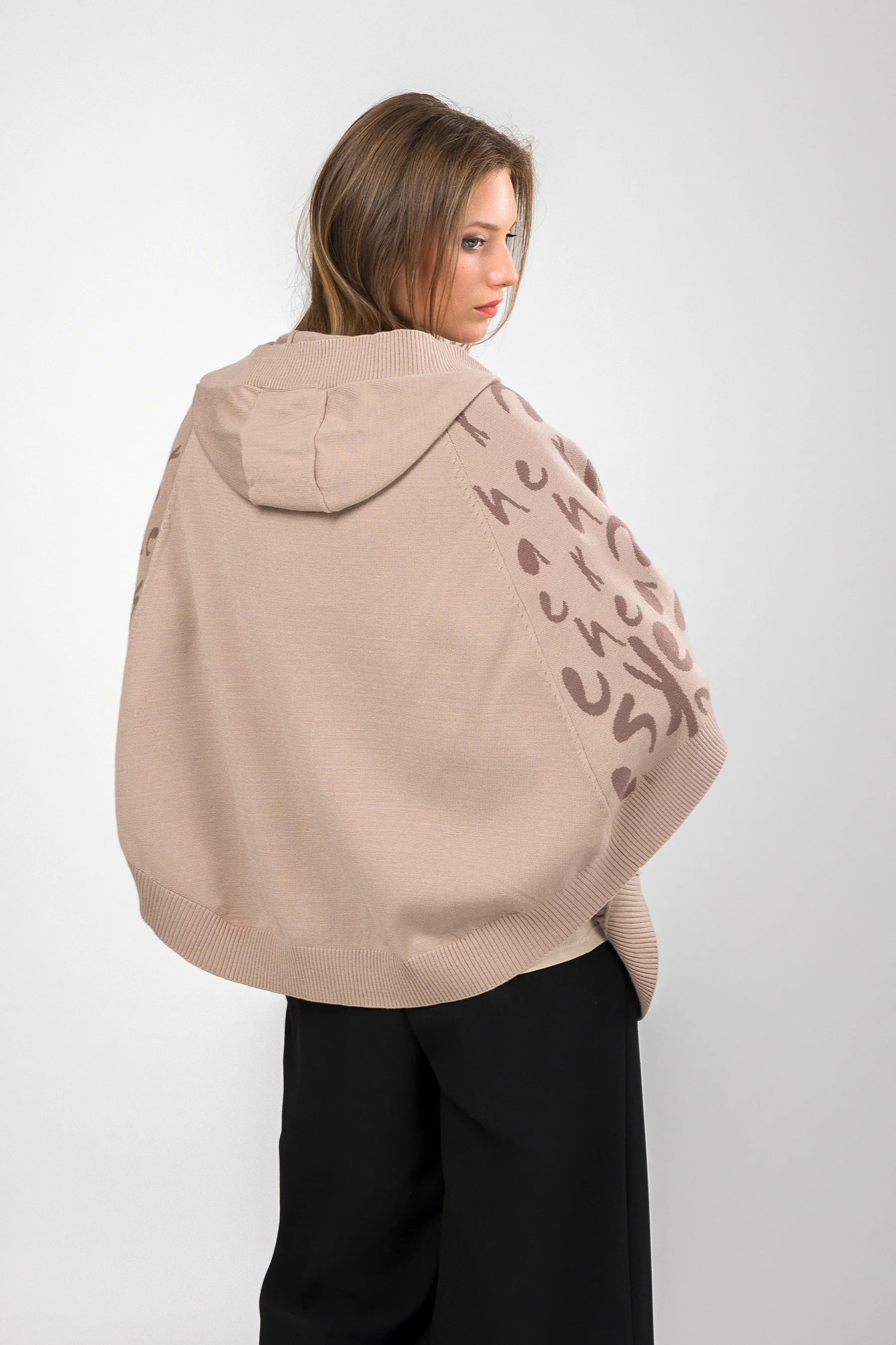 Beige poncho-style jacket - Image 2