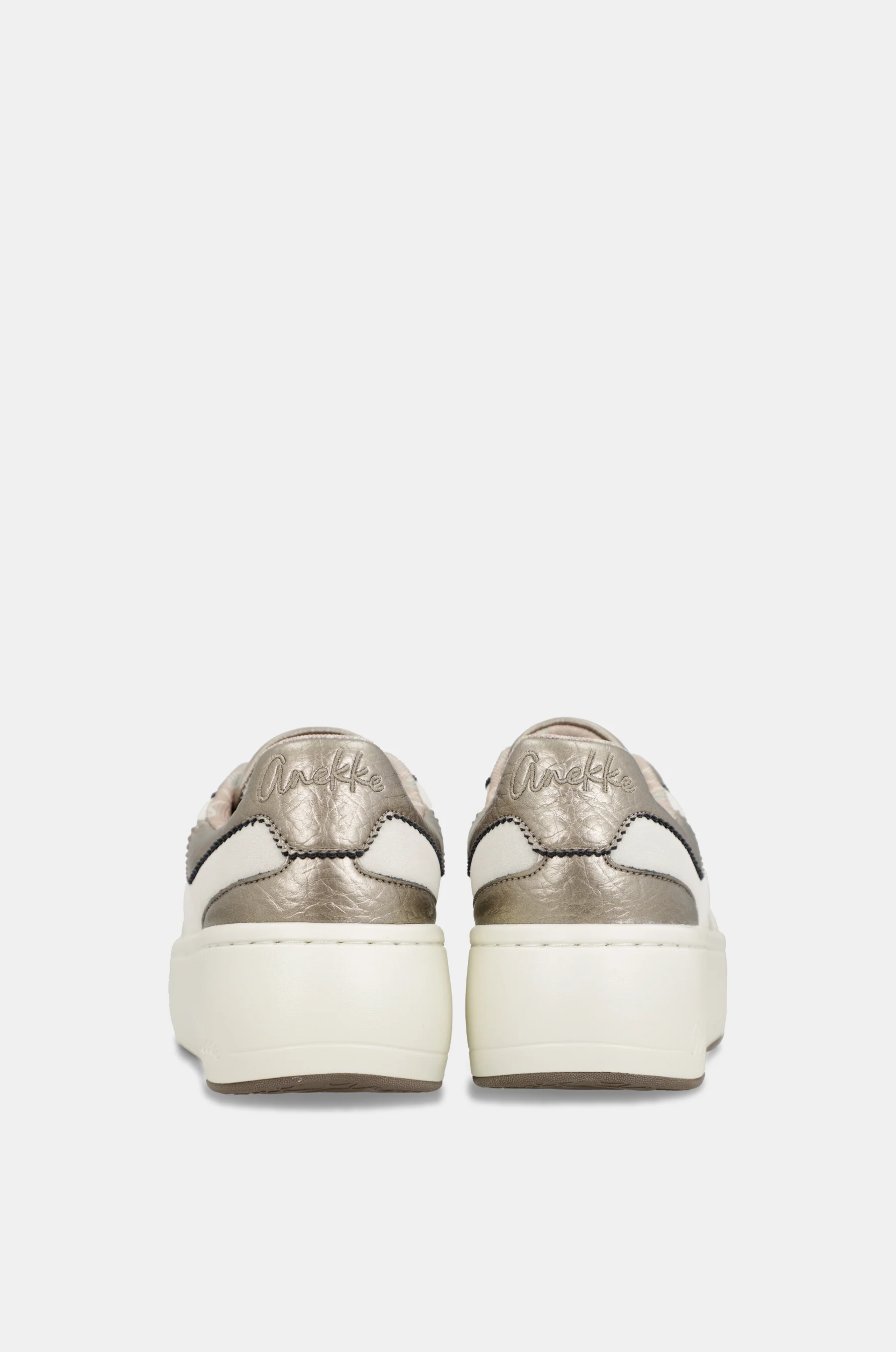 Beige sneakers - Image 3