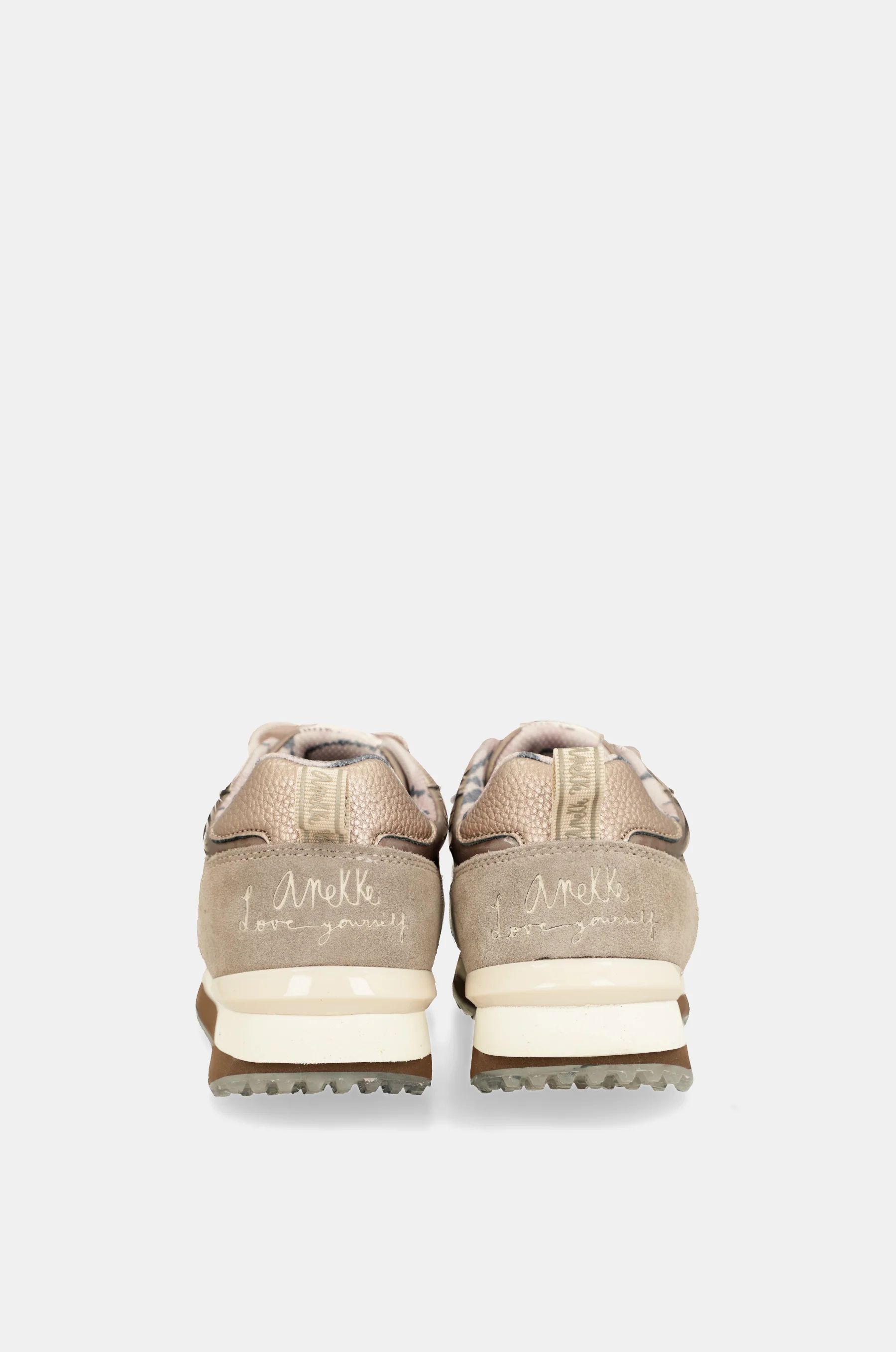 Beige sneakers with multicoloured sole - Image 6