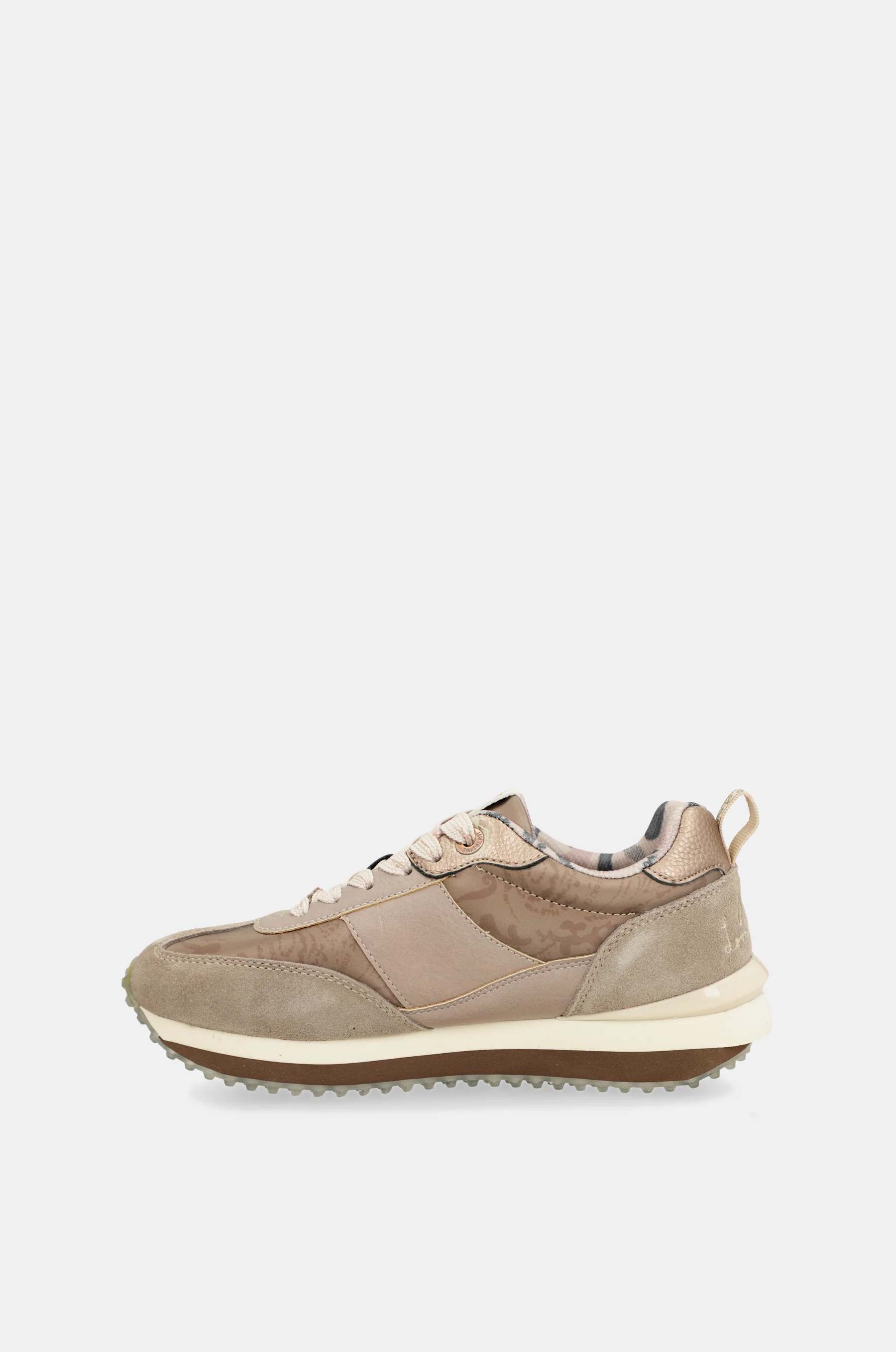 Beige sneakers with multicoloured sole - Image 7