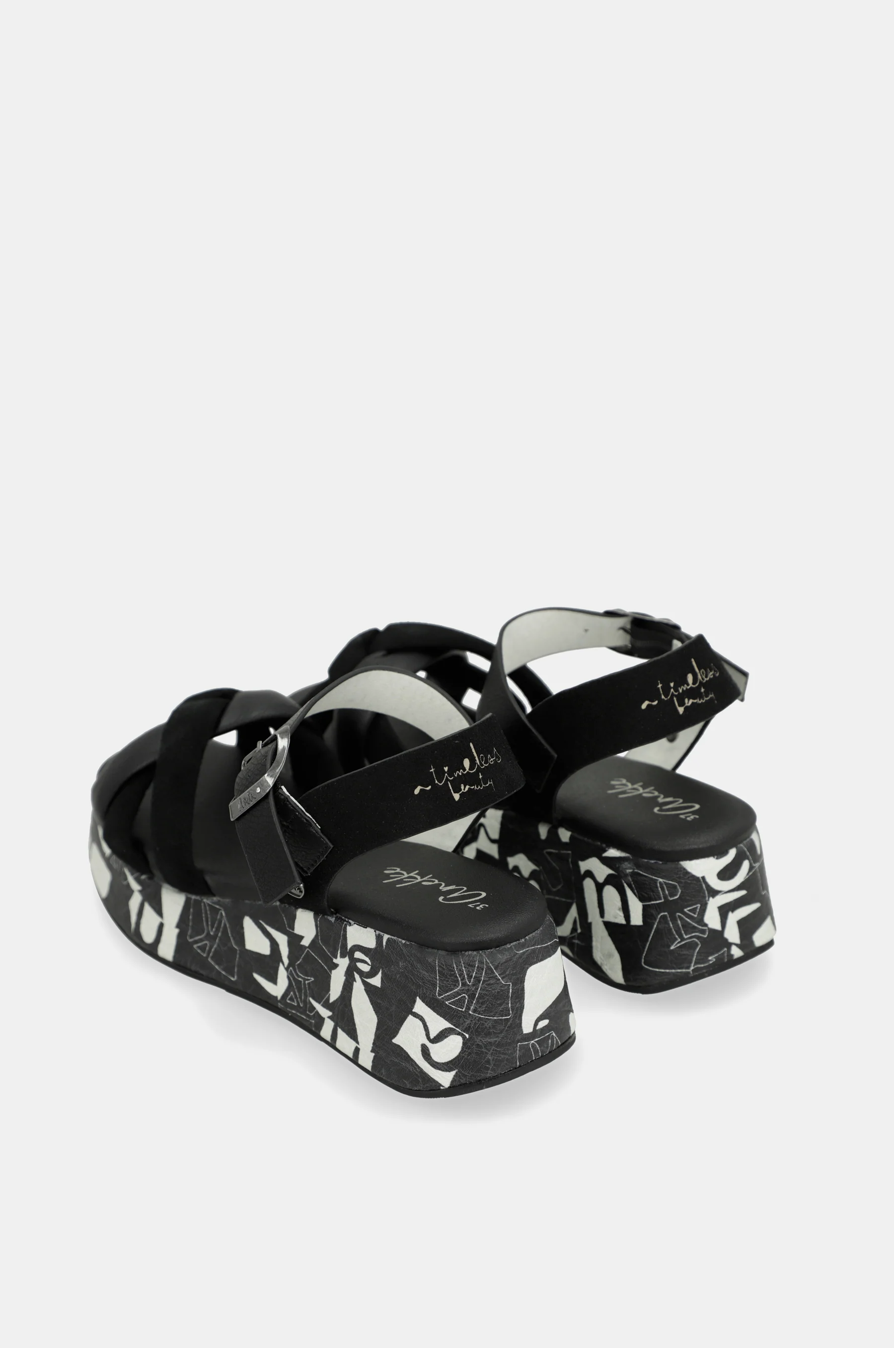 Black and white platform sandals - Image 6