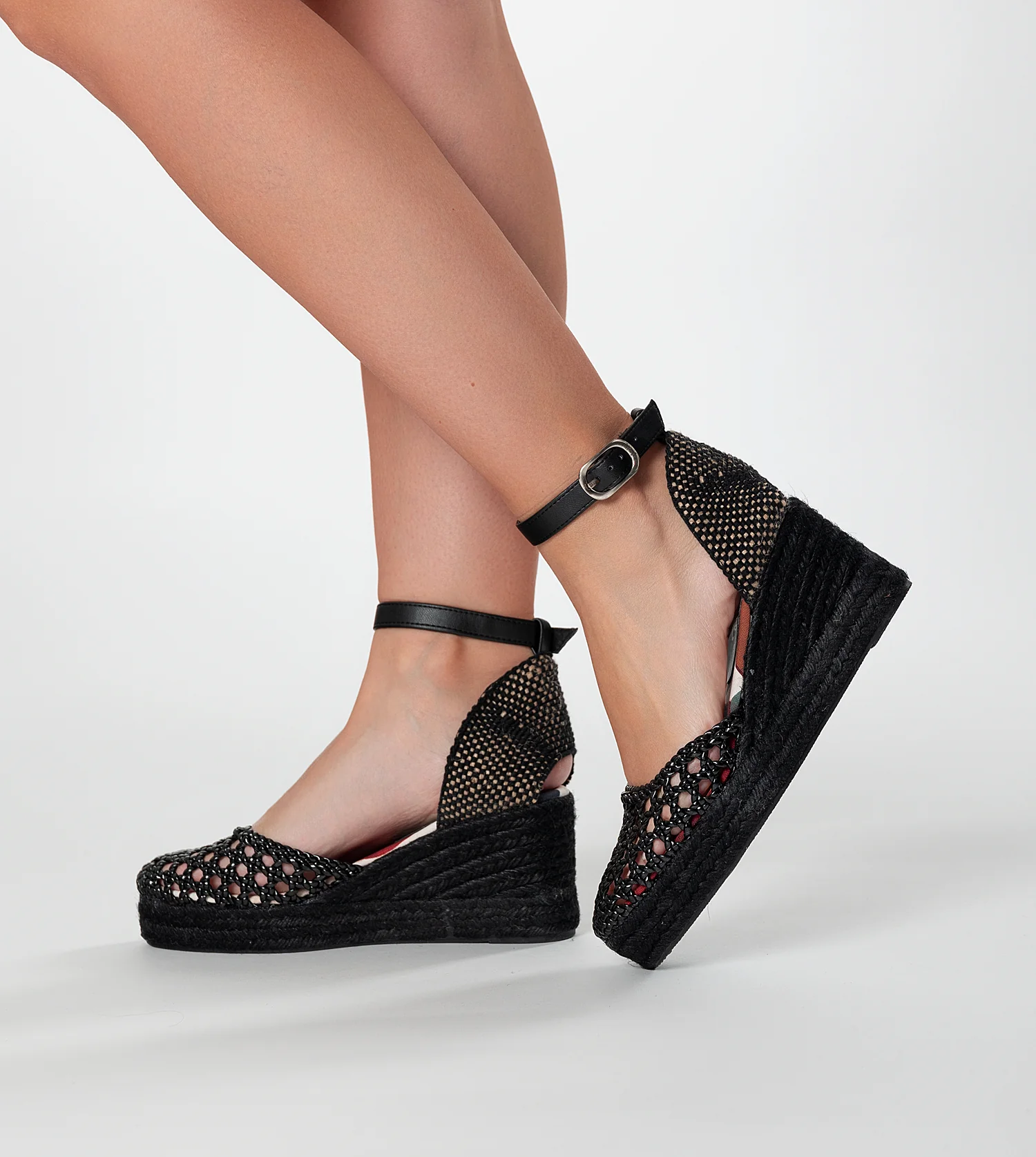 Black wedge sandals Alma - Image 2