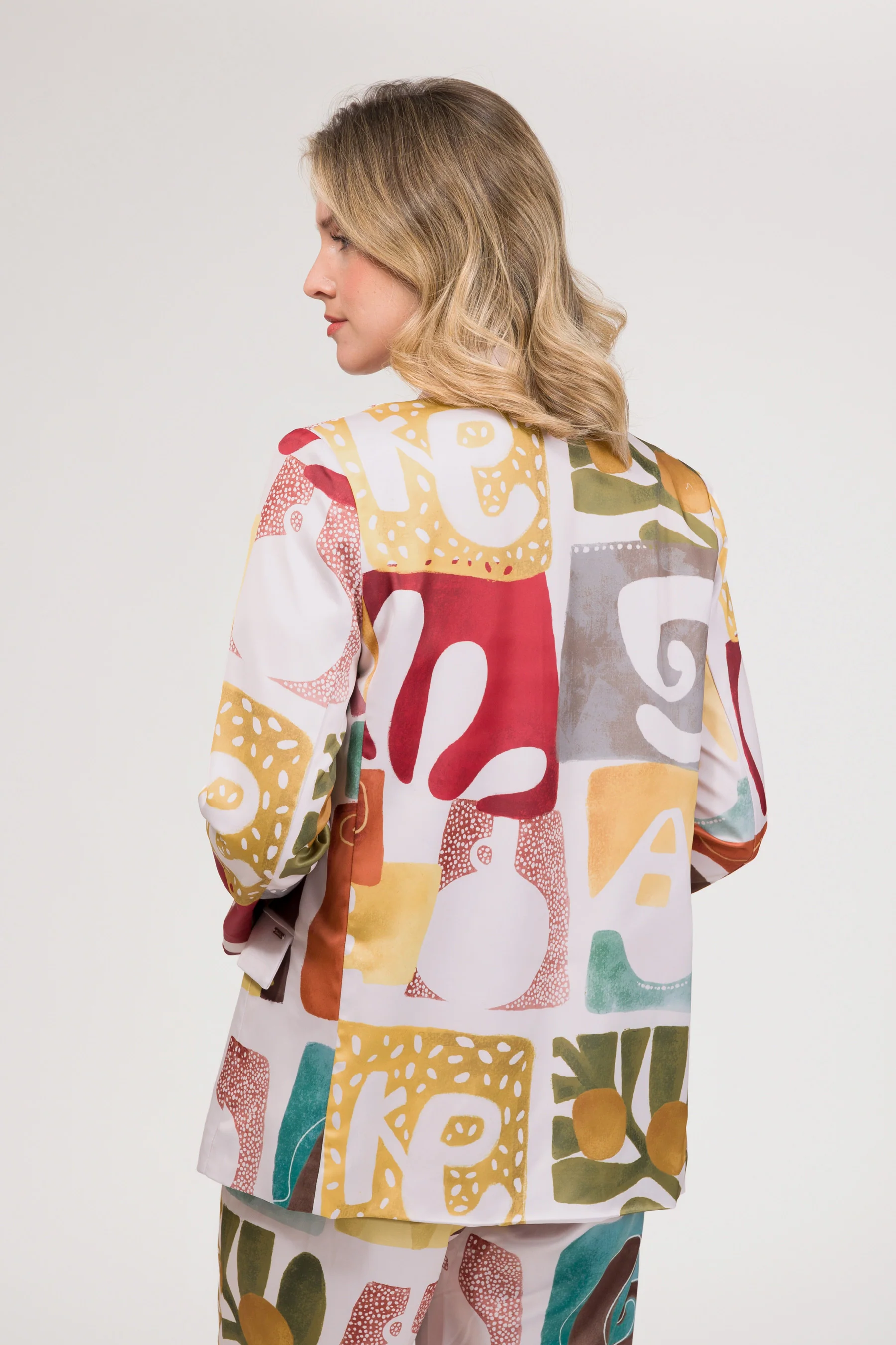 Blazer Amphora - Image 4