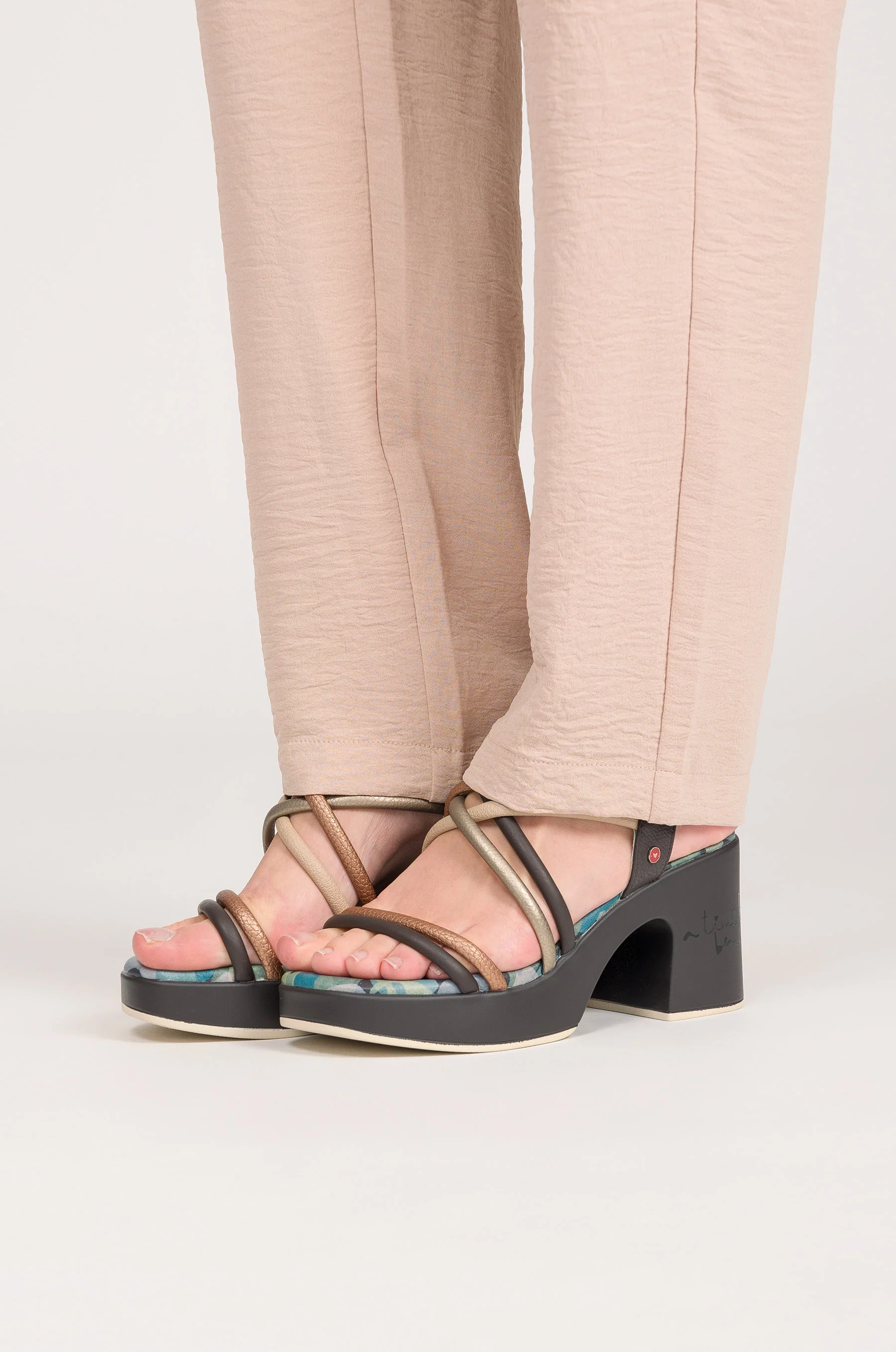 Bloom platform heel sandals - Image 4