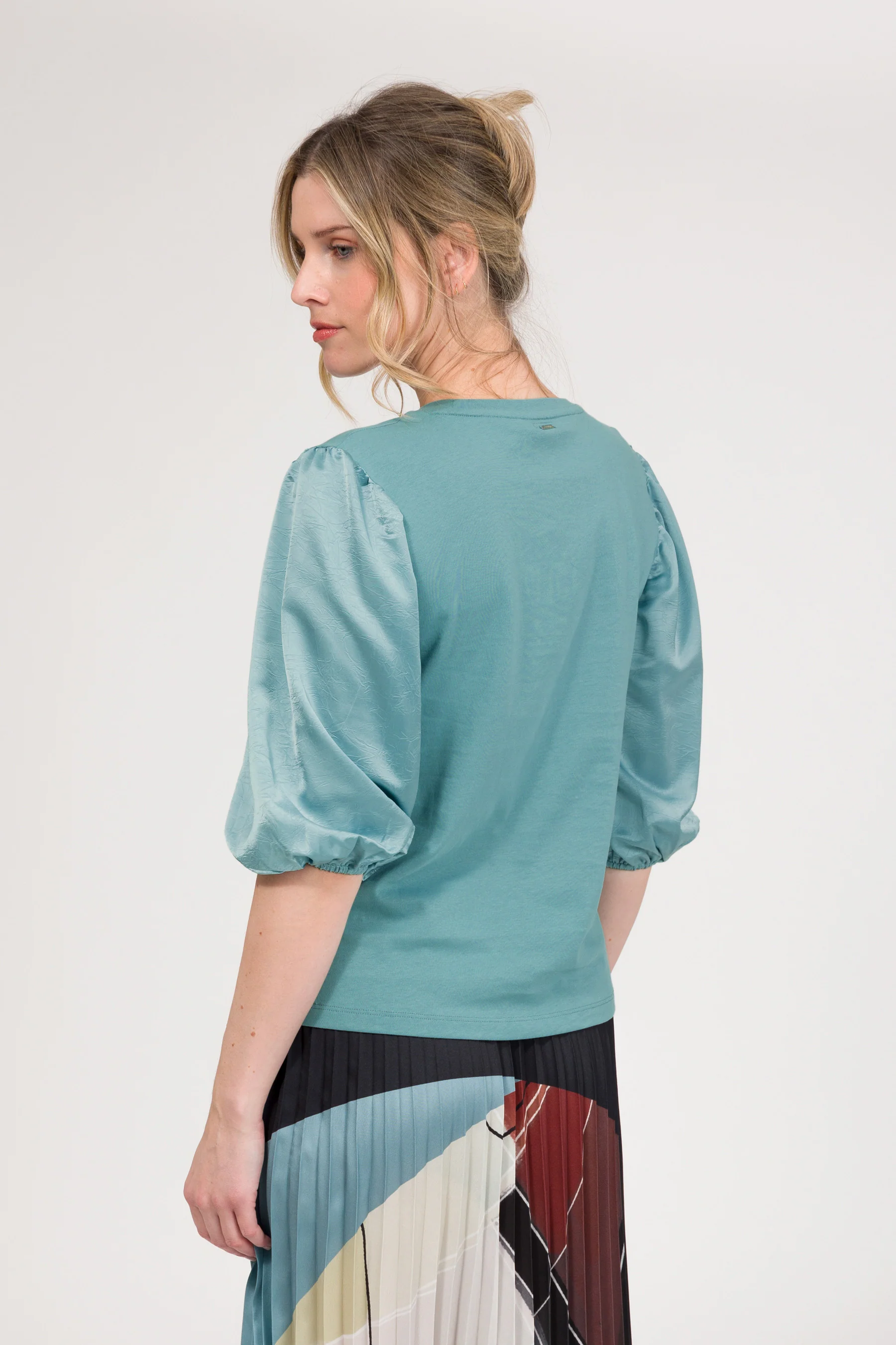 Blue puff-sleeve T-shirt - Image 4