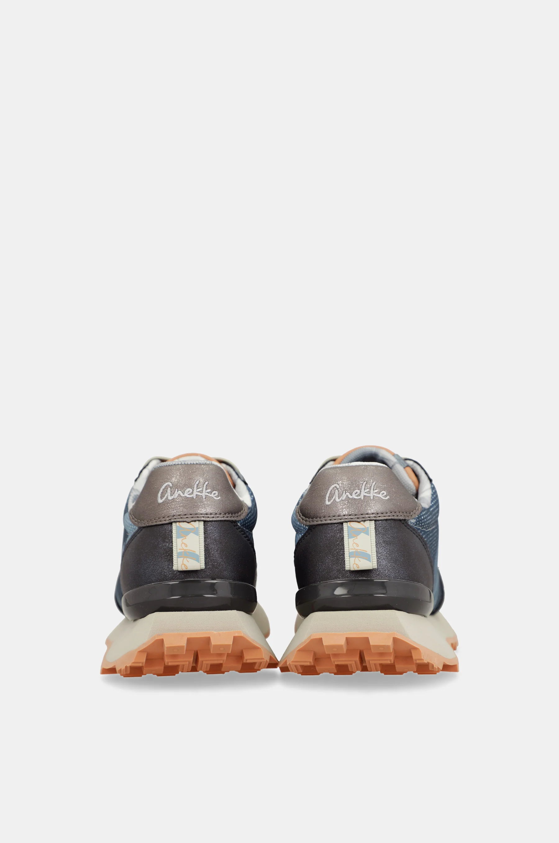 Blue sneakers - Image 5