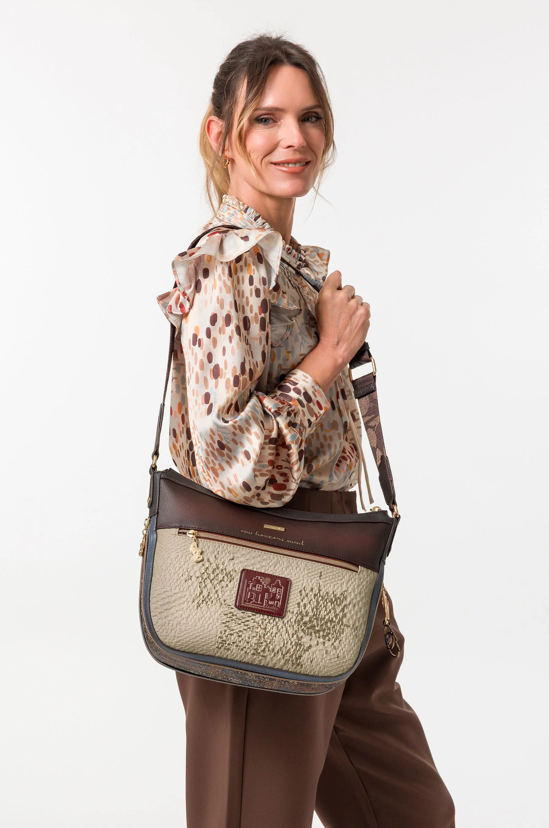 Medium crossbody bag Tulip - Image 2