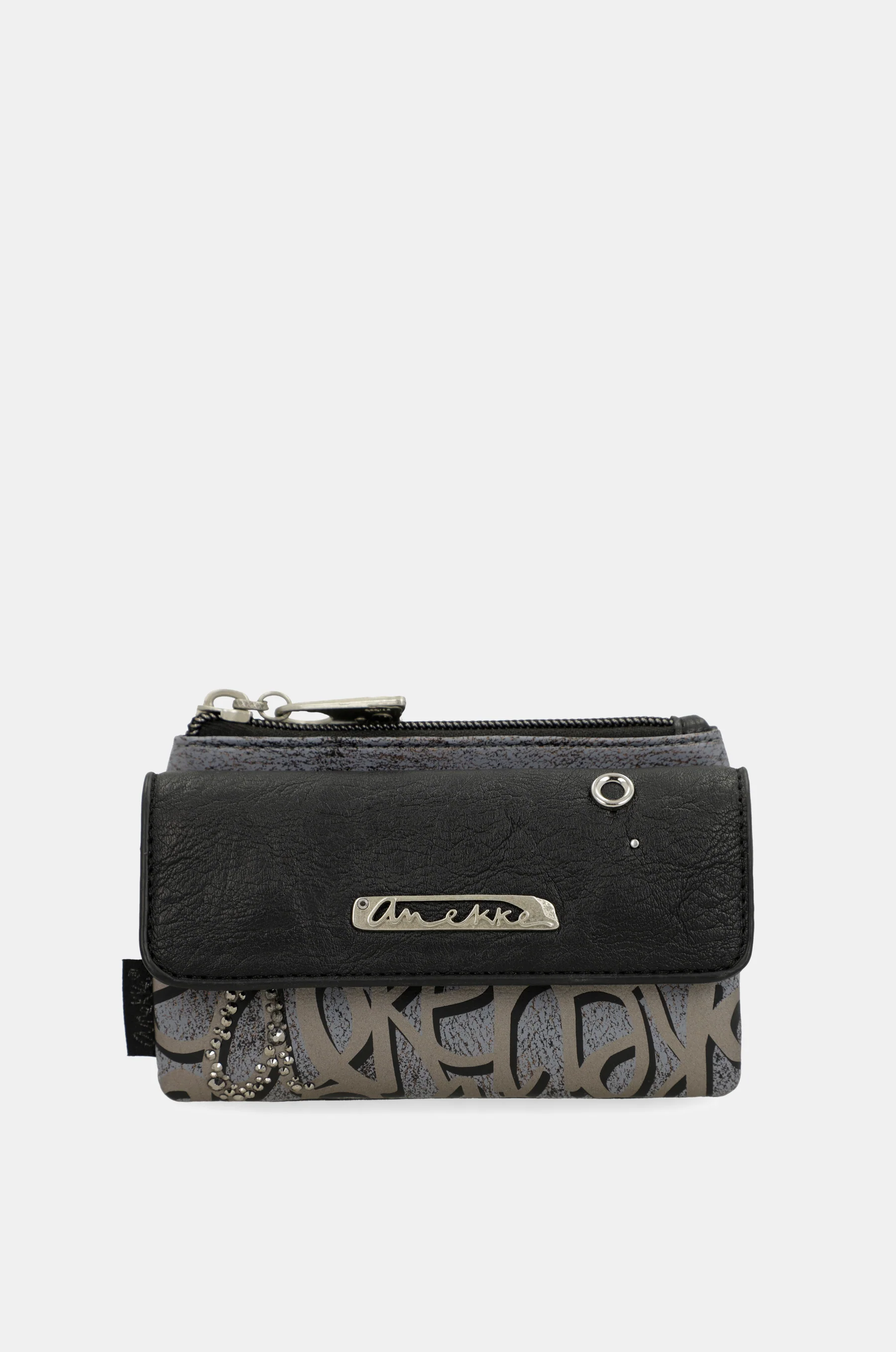 Crust coin purse flap with flap
