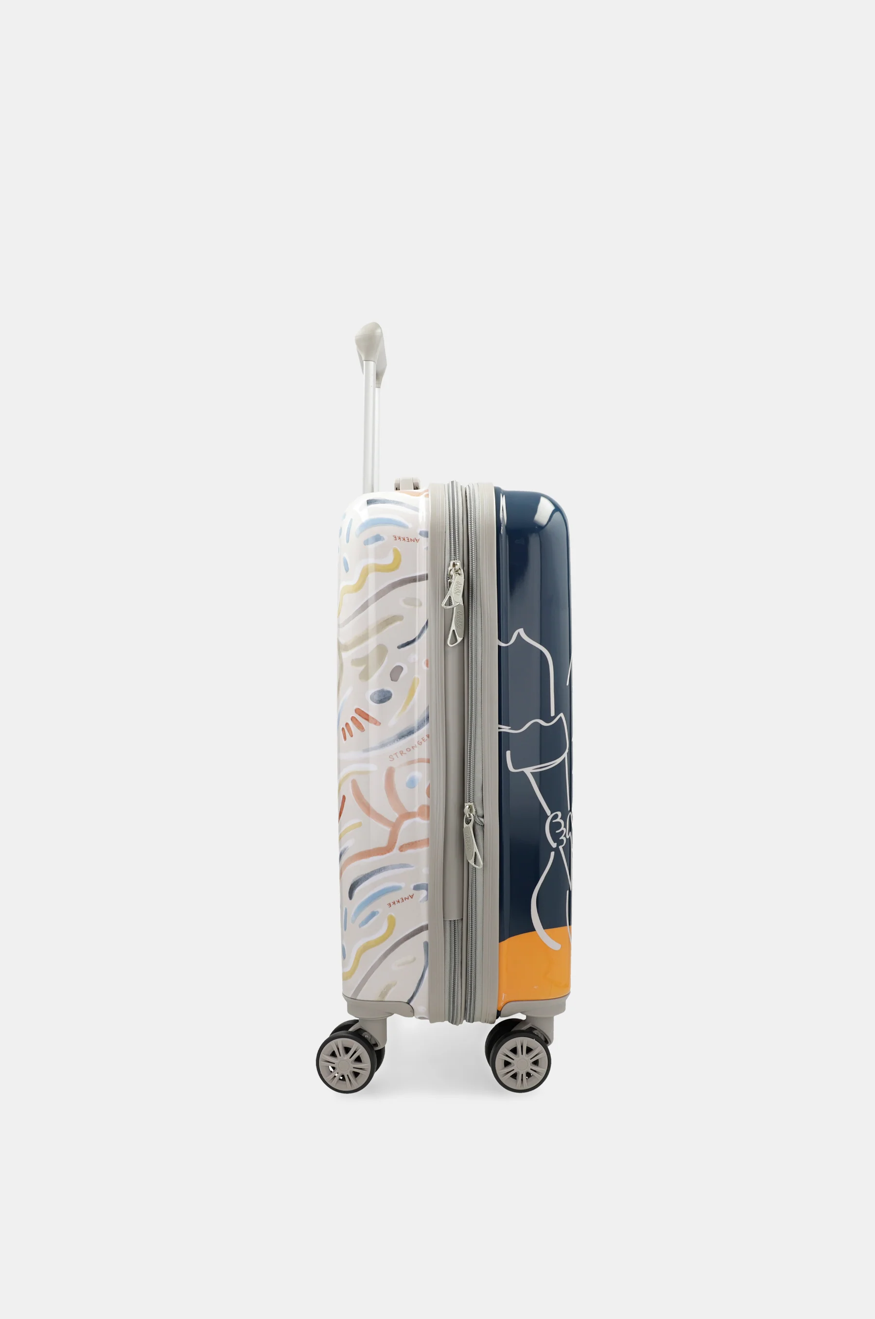Eikon Cabin Suitcase - Image 4