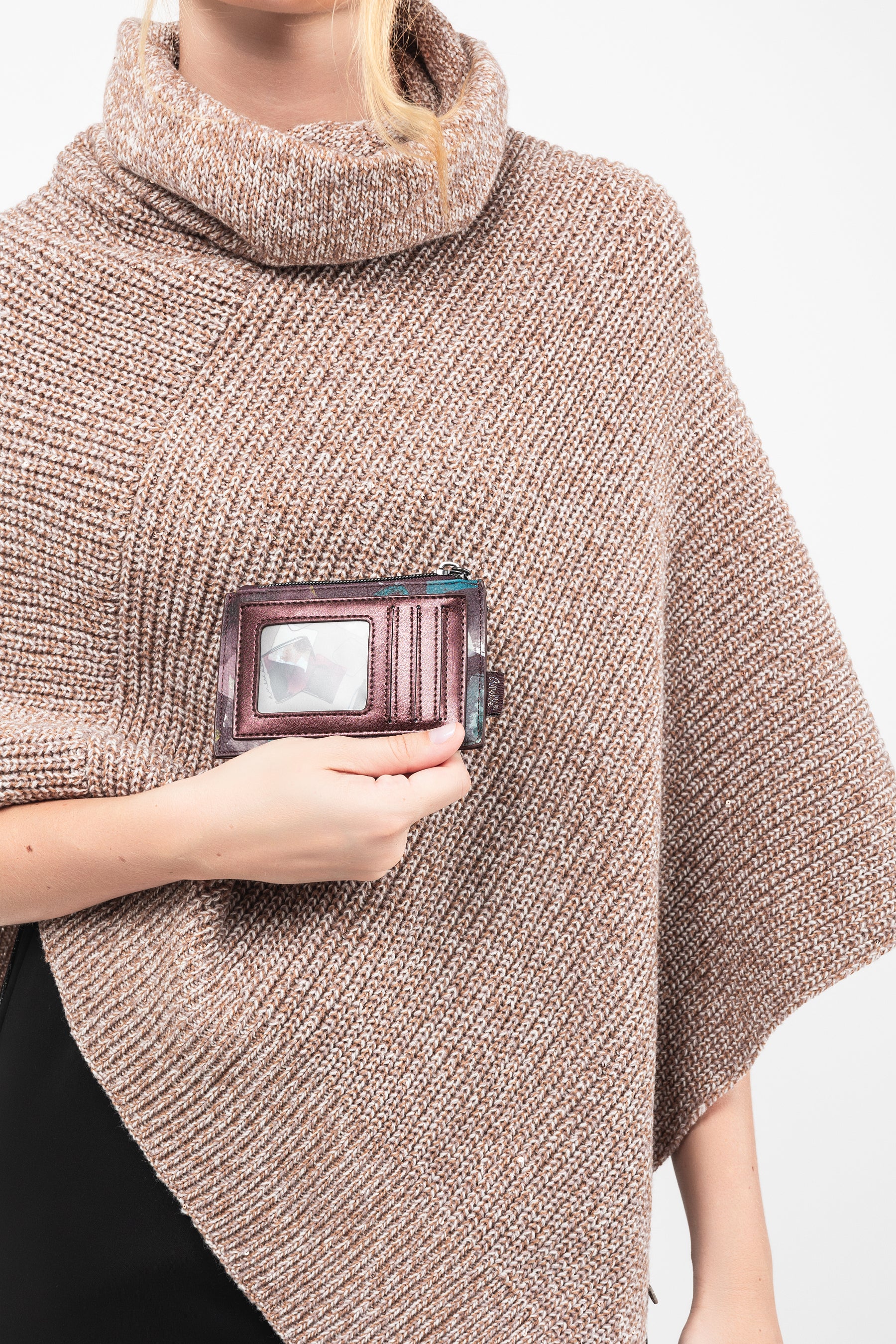 Evolution medium wallet and card holder - Image 4