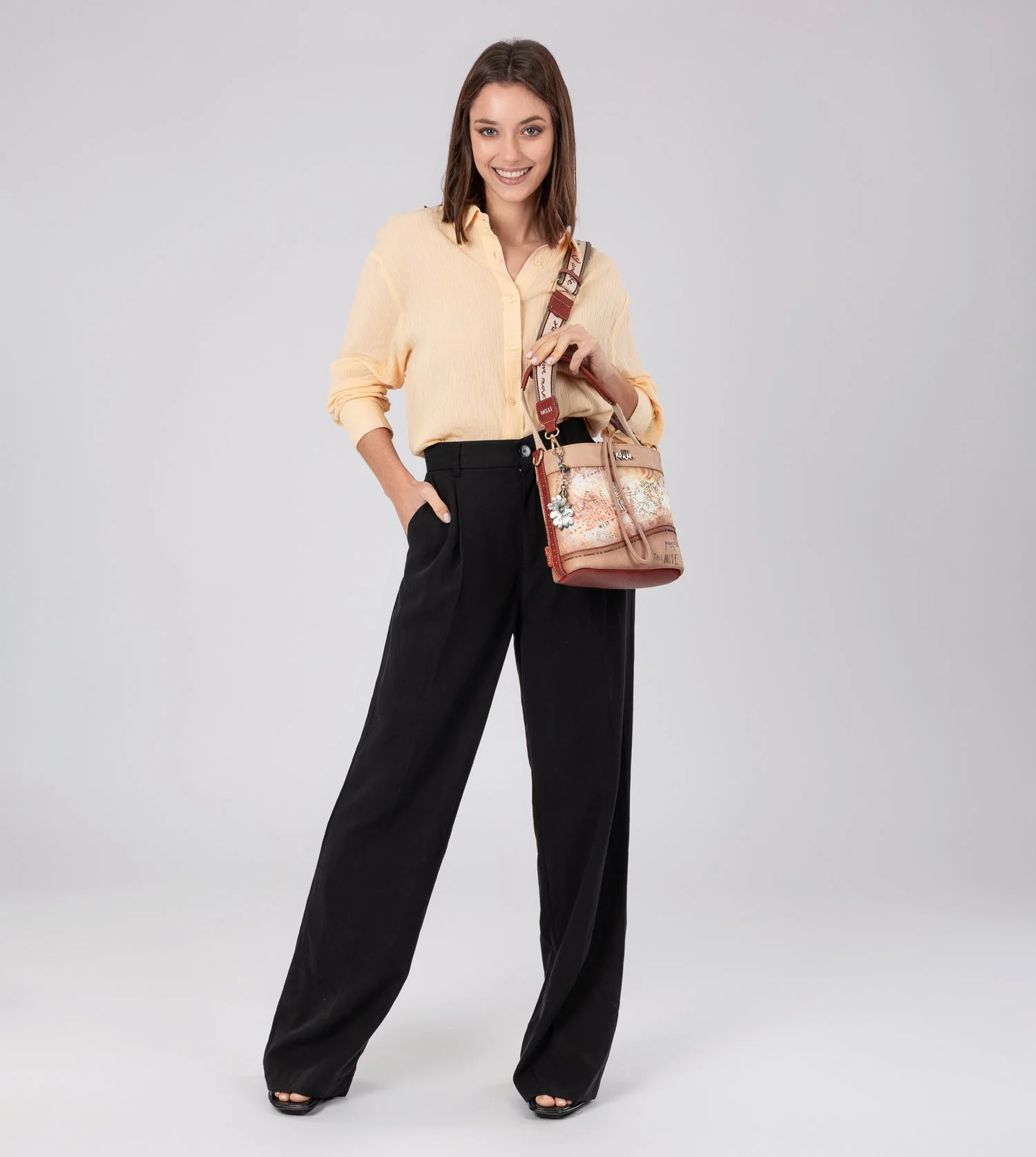 Flowers crossbody bag with rope closure - Image 2