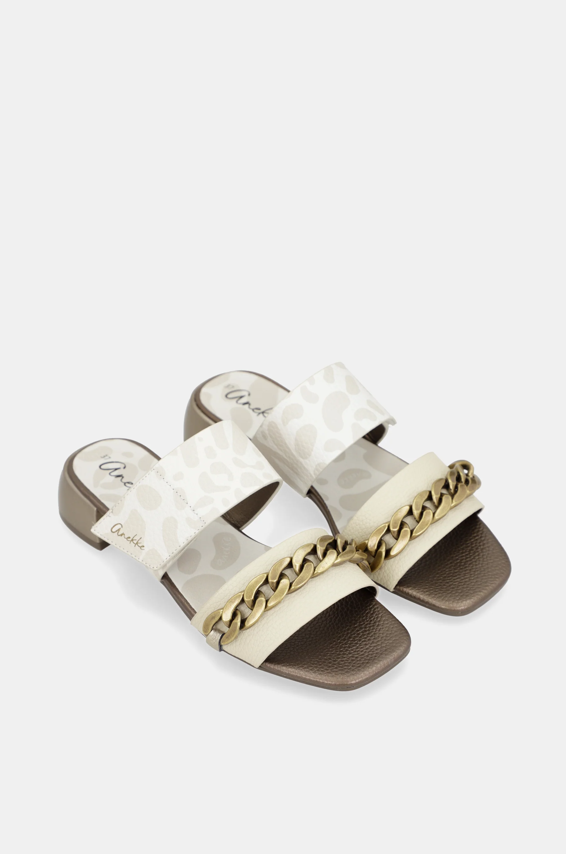 Gaia heeled sandals with chain links - Image 3