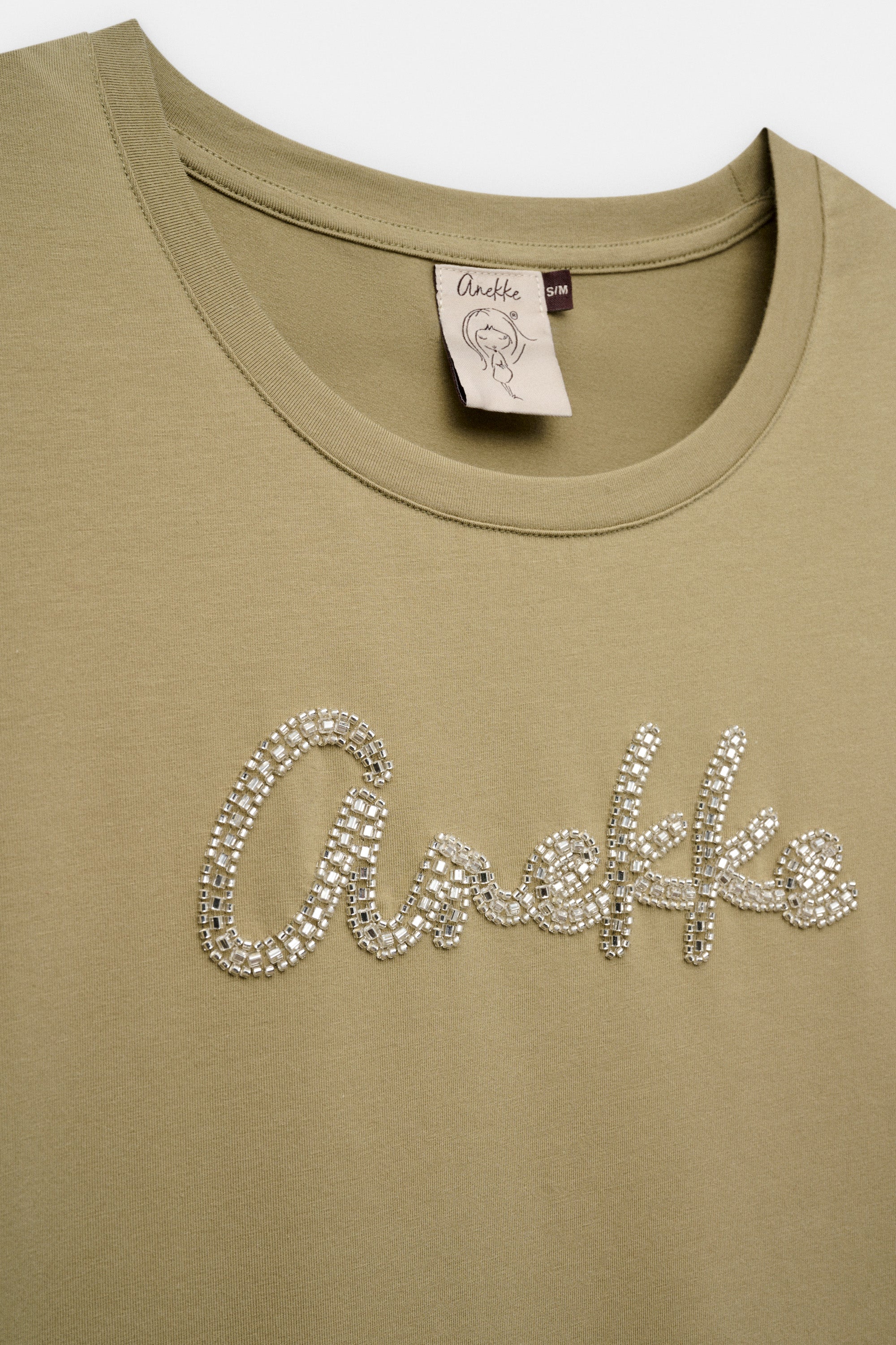 Green T-shirt with logo - Image 3