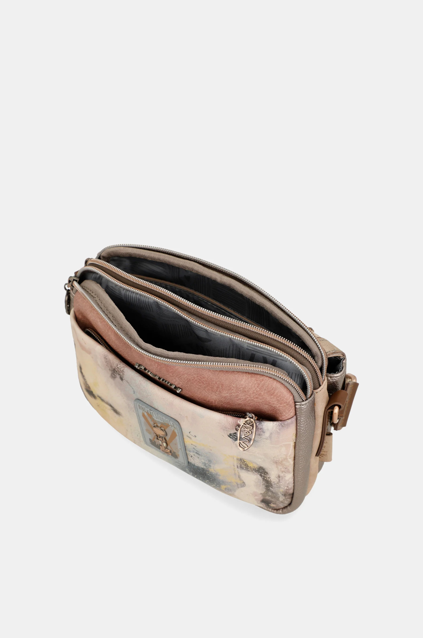 Hollywood crossbody bag with flap - Image 10