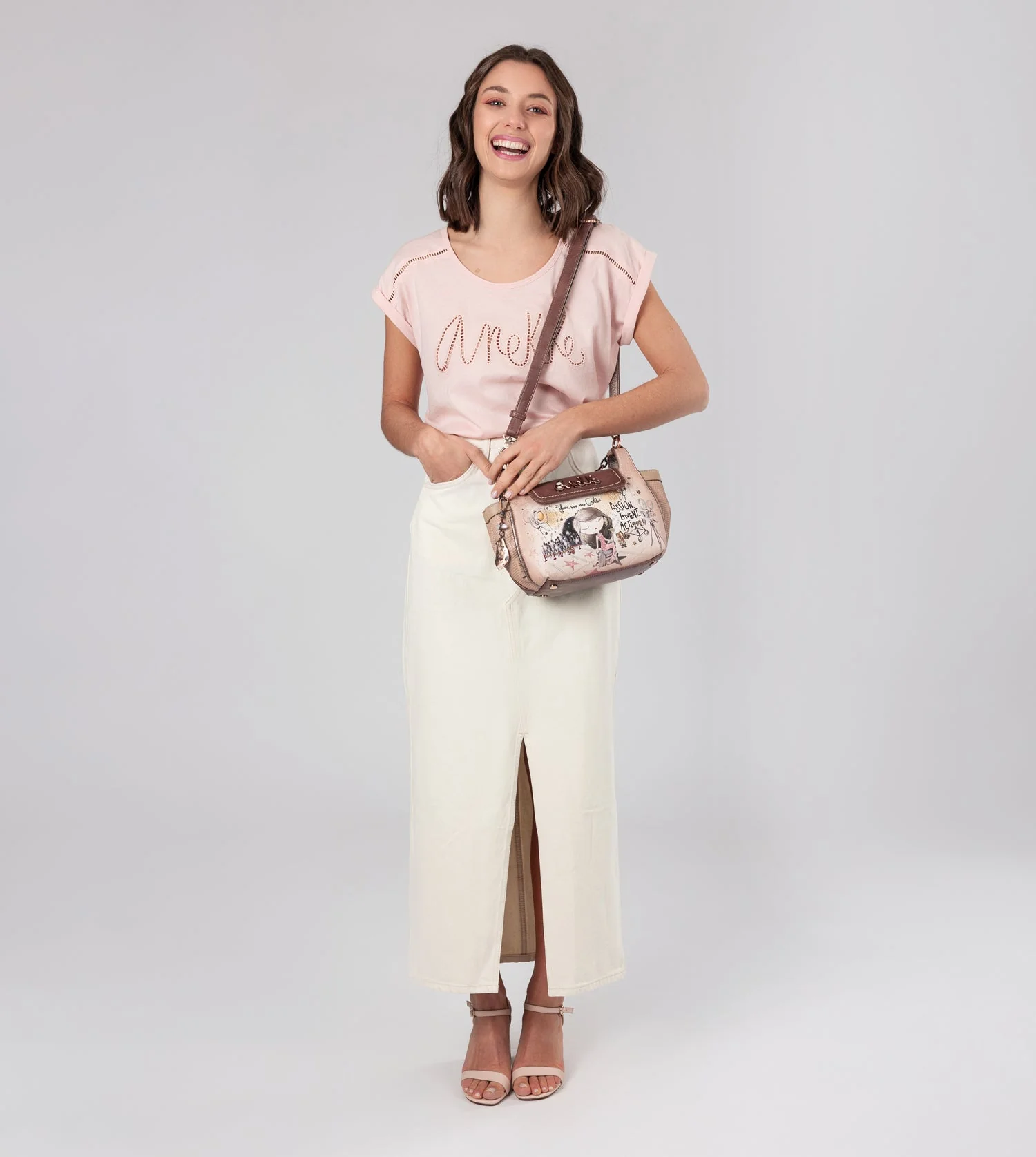 Hollywood crossbody bag with metal handle - Image 7