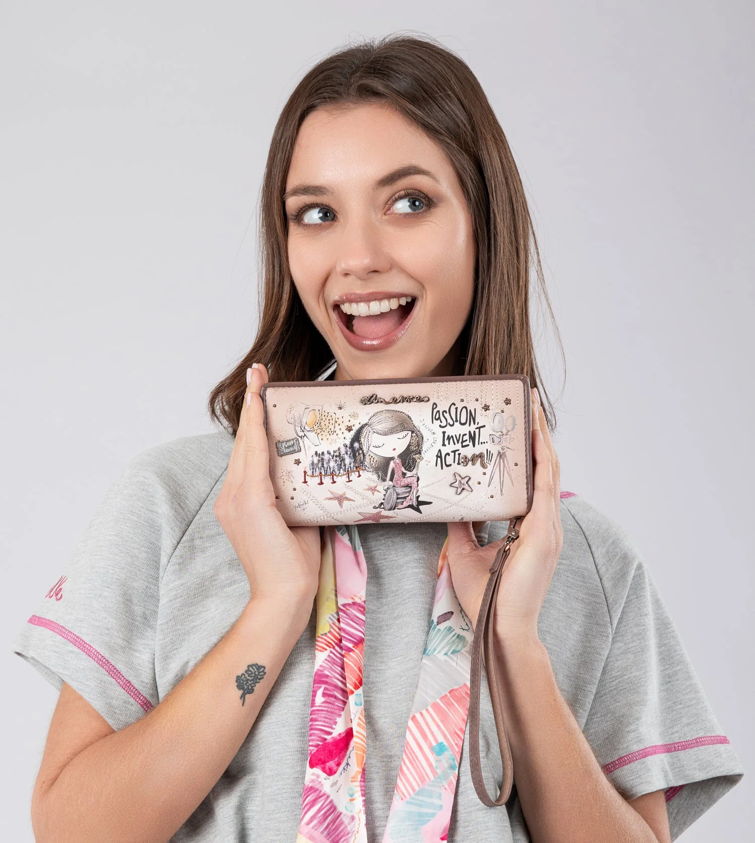 Hollywood large RFID wallet - Image 3