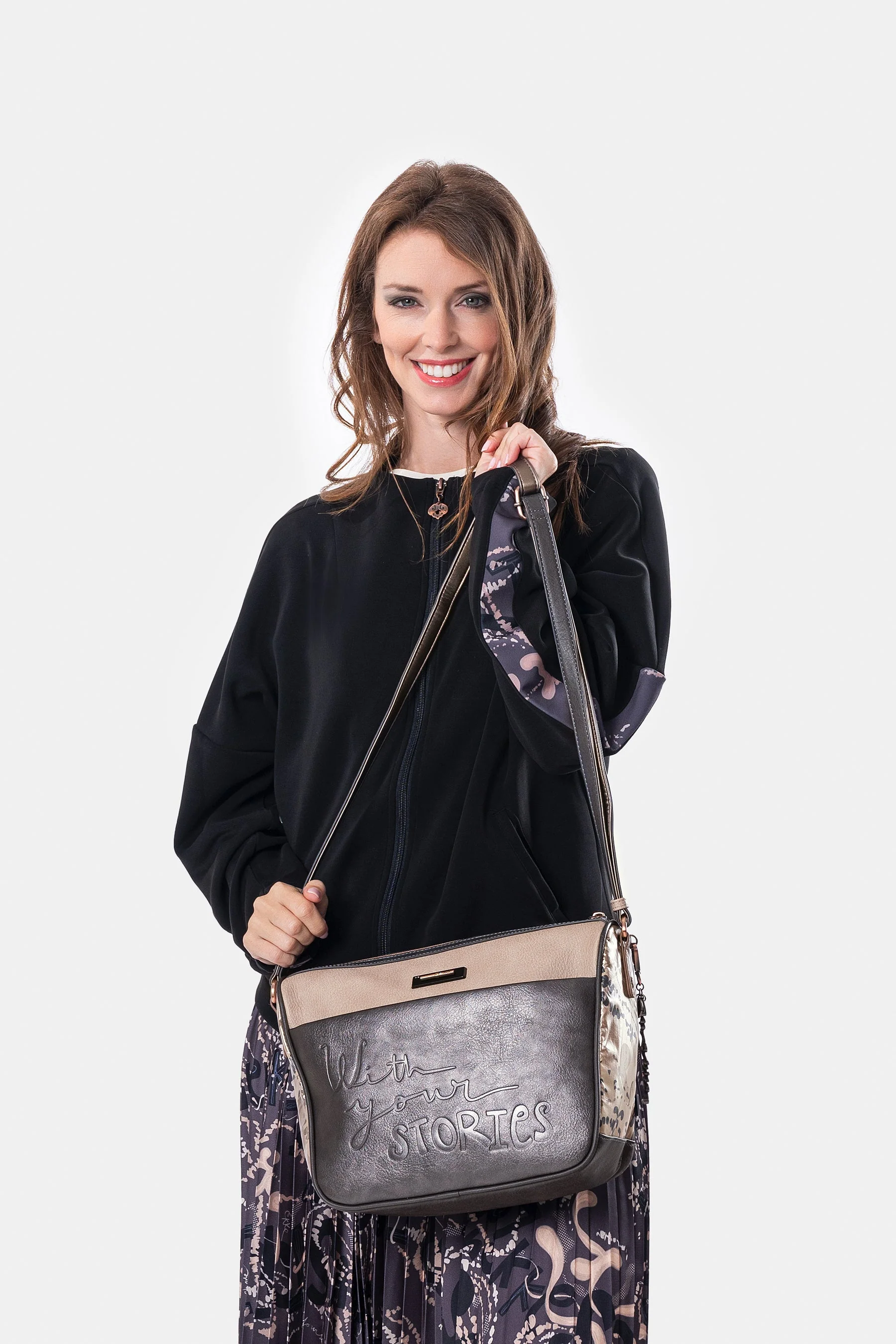Intentions large crossbody bag - Image 4