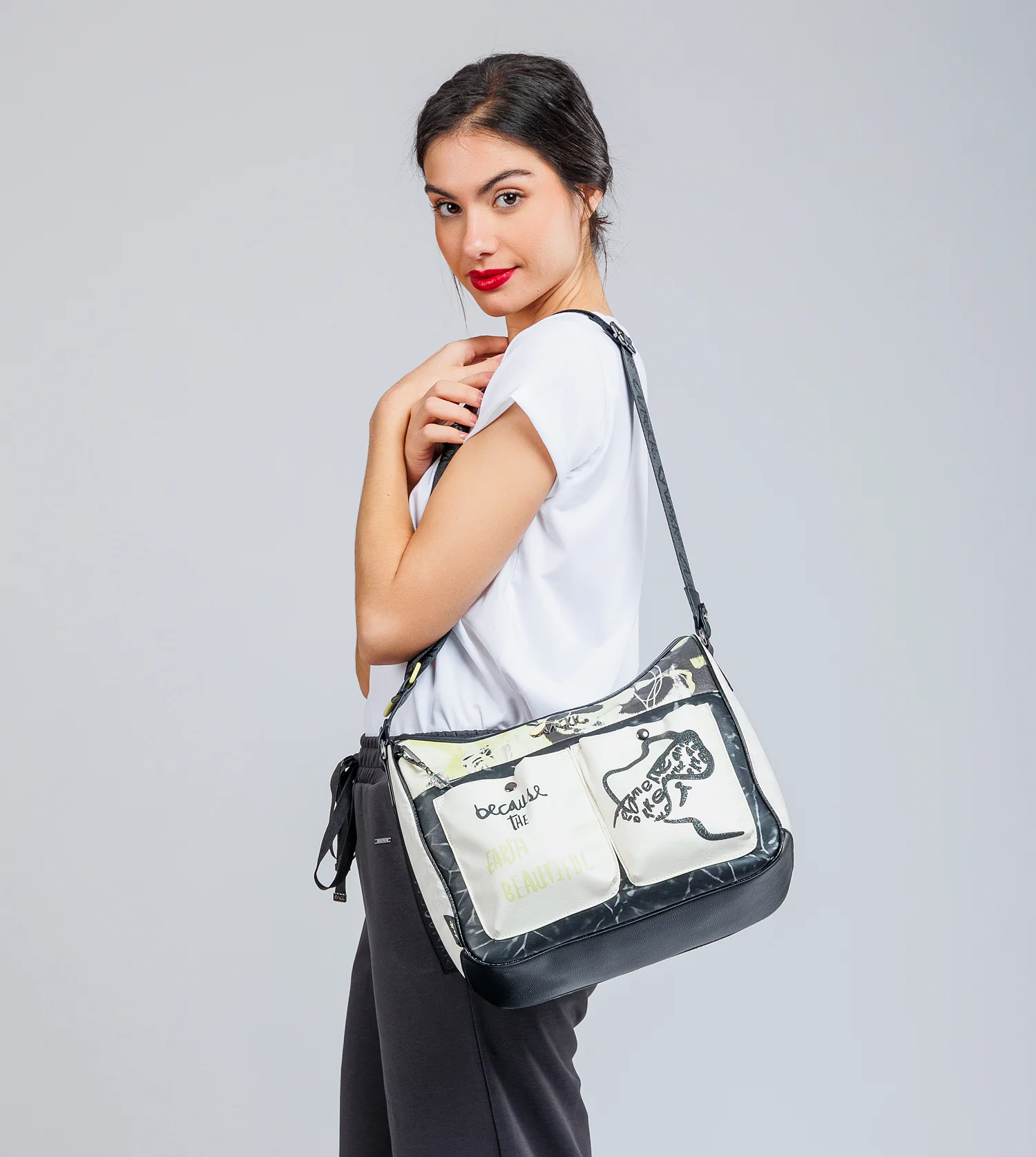 Large crossbody bag Nature Towanda - Image 2