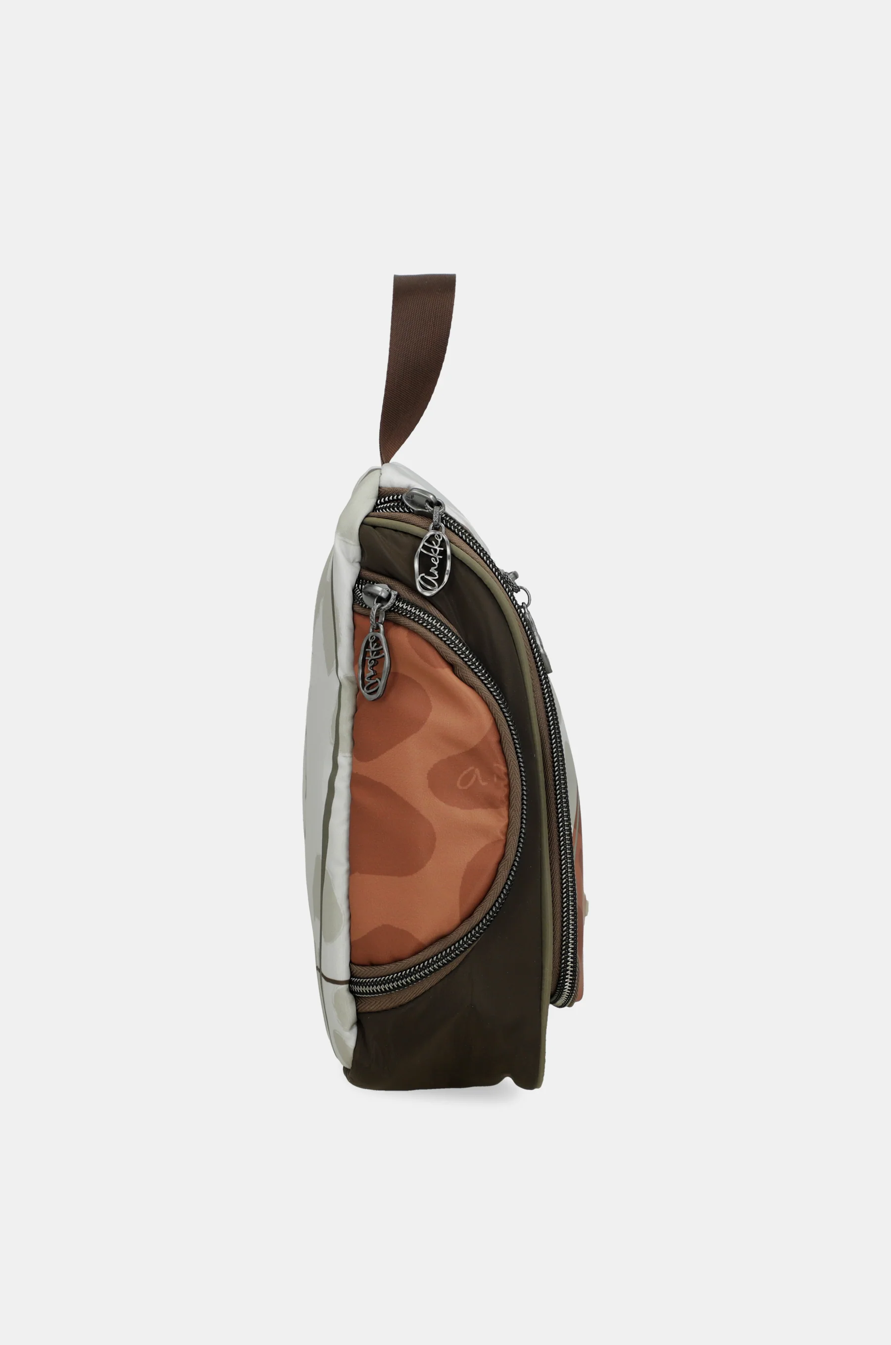 Large travel wash bag Gaia - Image 3