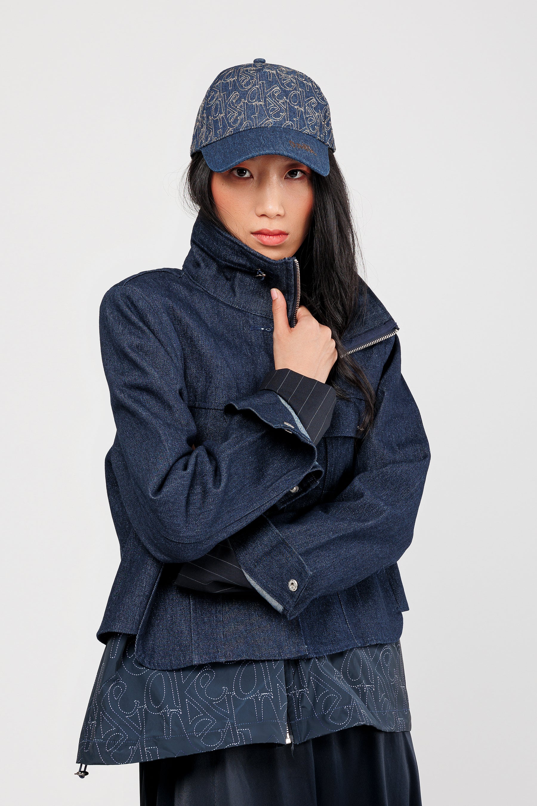 Logomania cap - Image 3