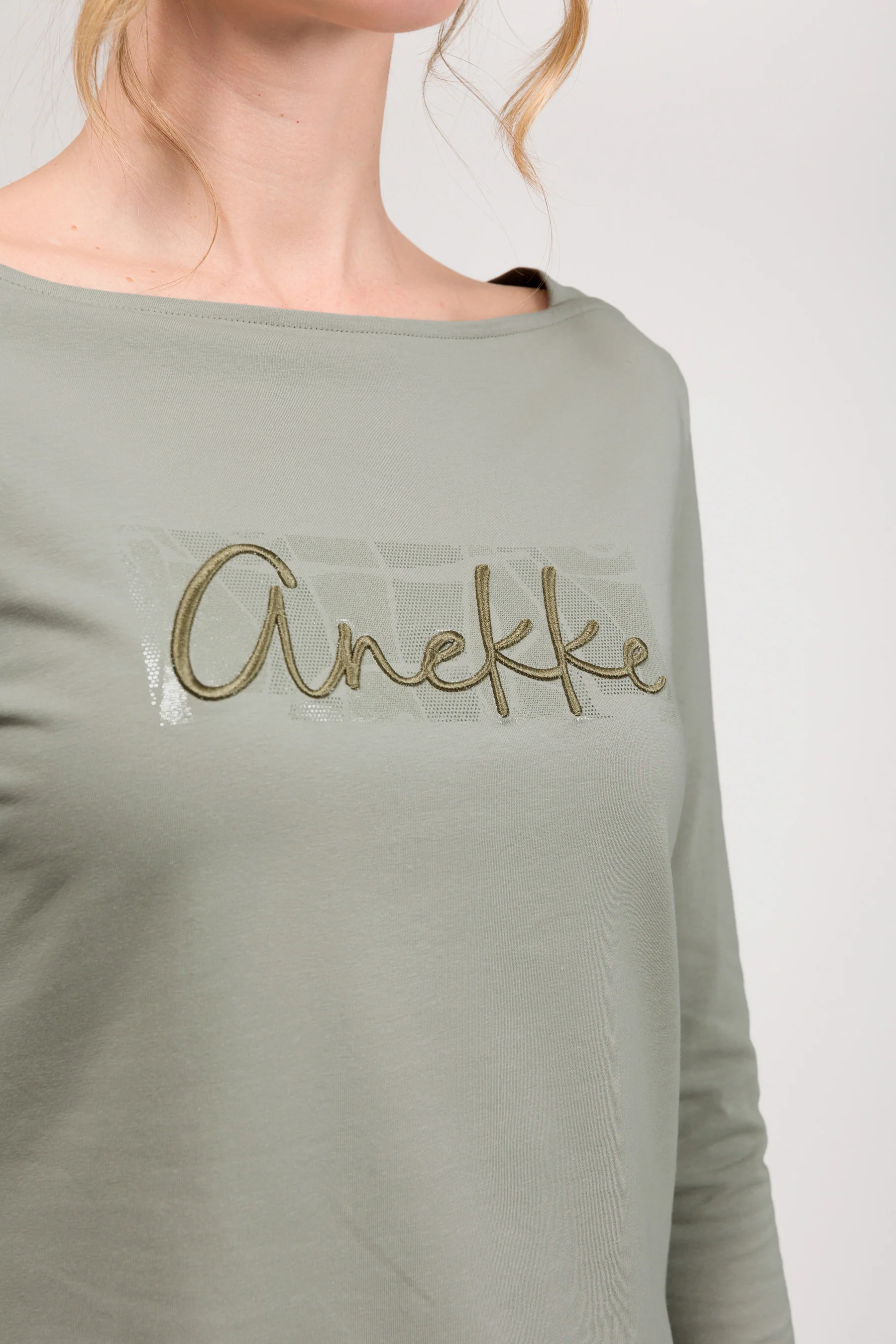 Long-sleeve T-shirt with logo - Image 4