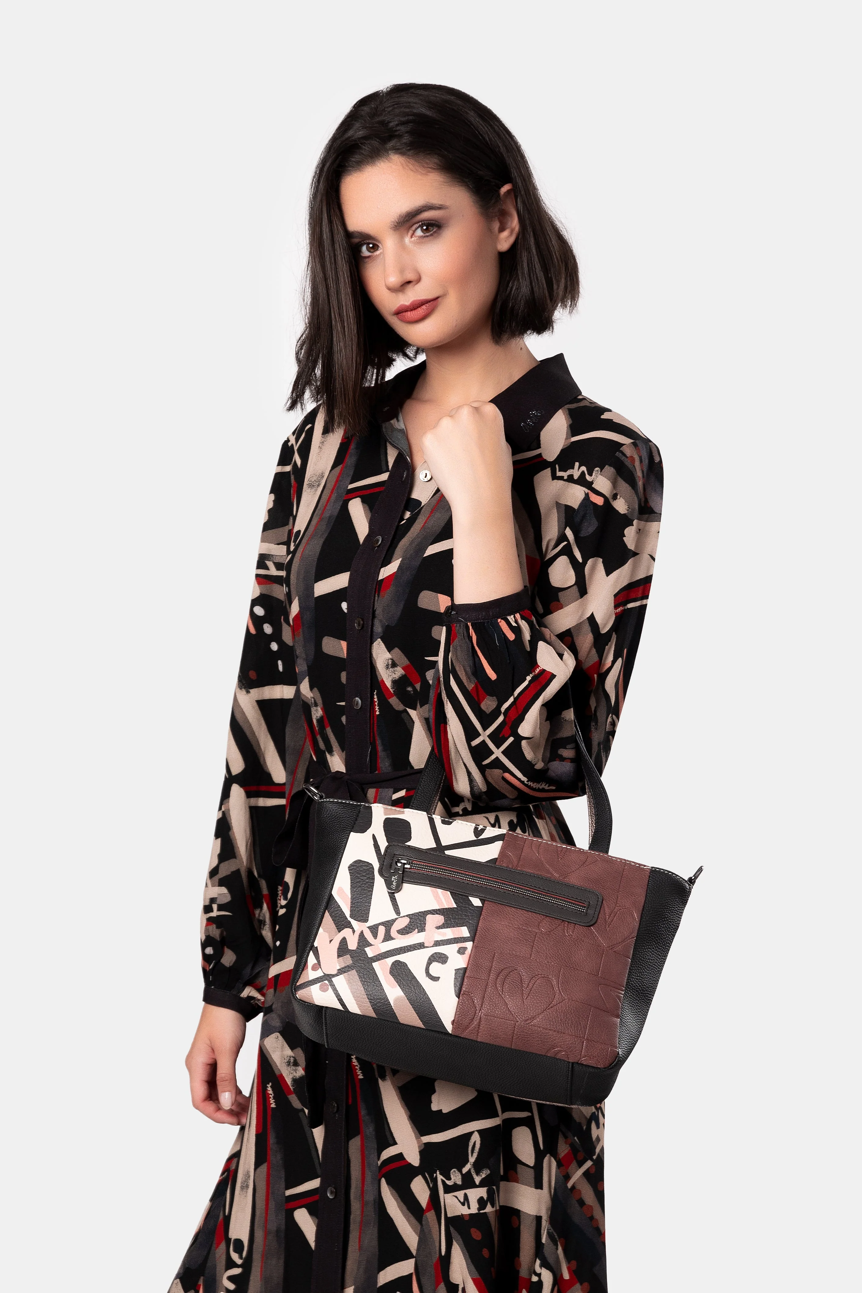 Mademoiselle shoulder bag with shoulder strap - Image 4