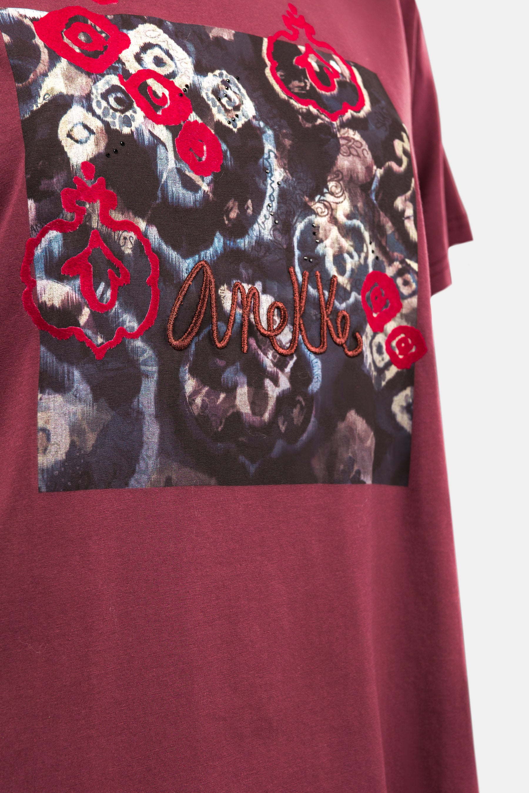 Manifesto burgundy short sleeve T-shirt - Image 3