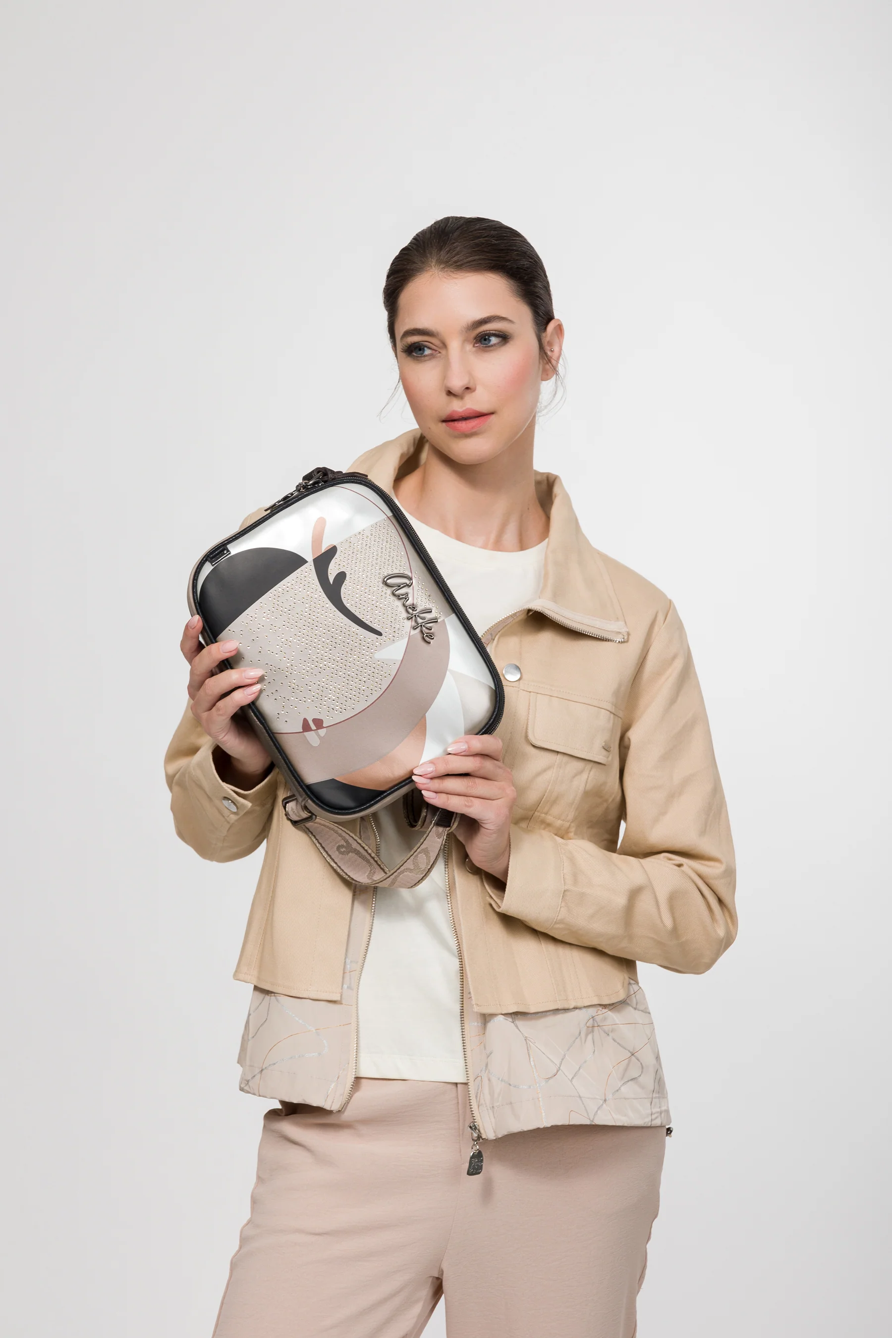 Medium crossbody bag Eikon - Image 4