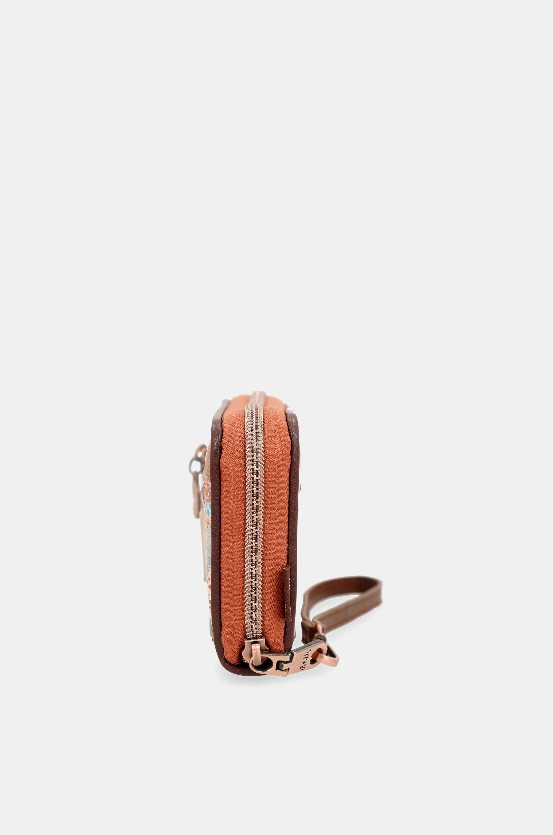 Menire large RFID embossed wallet - Image 4