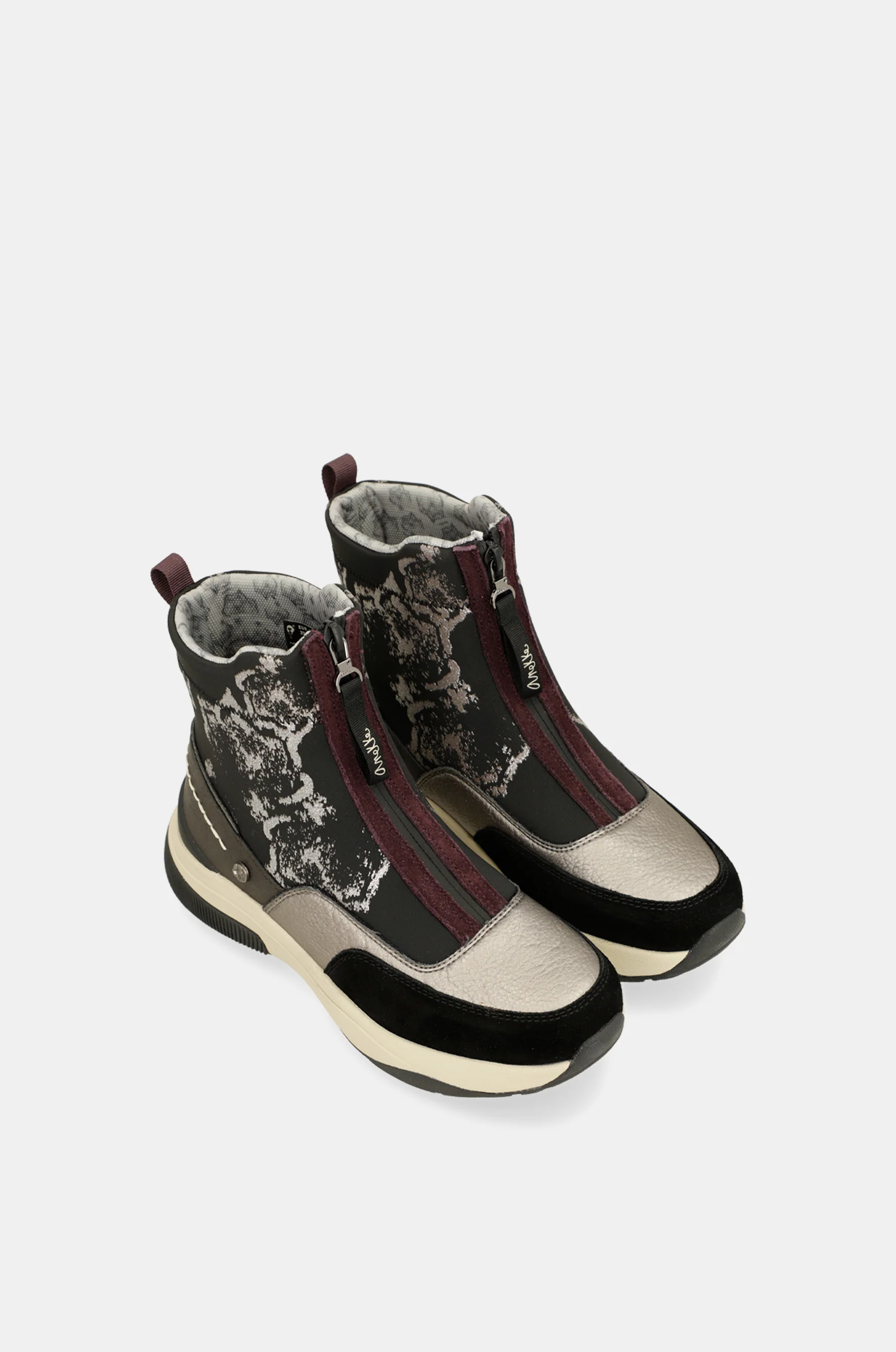 Metallic black sporty ankle boot - Image 6