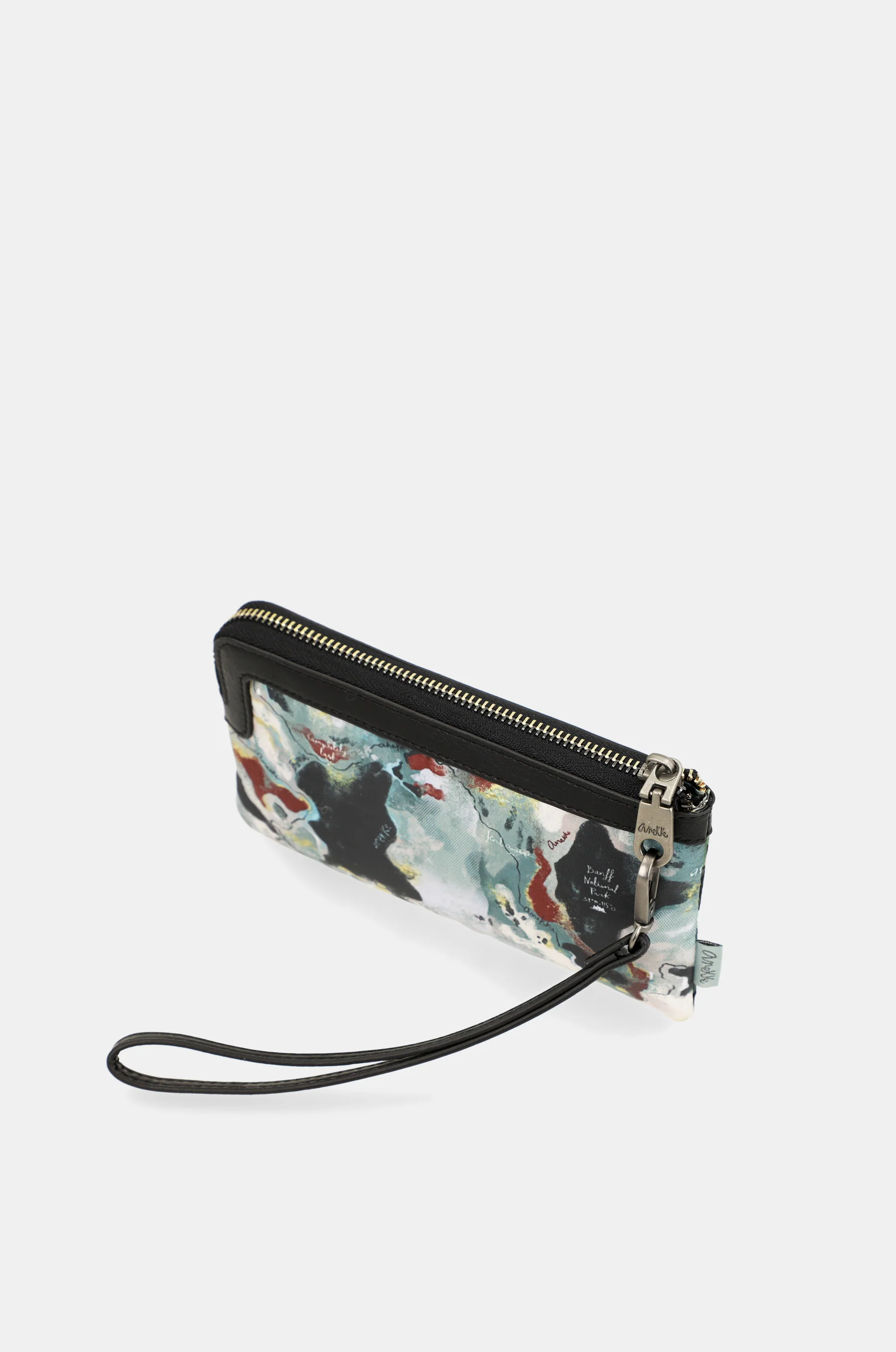 Nature Woods coin purse with hand strap - Image 6