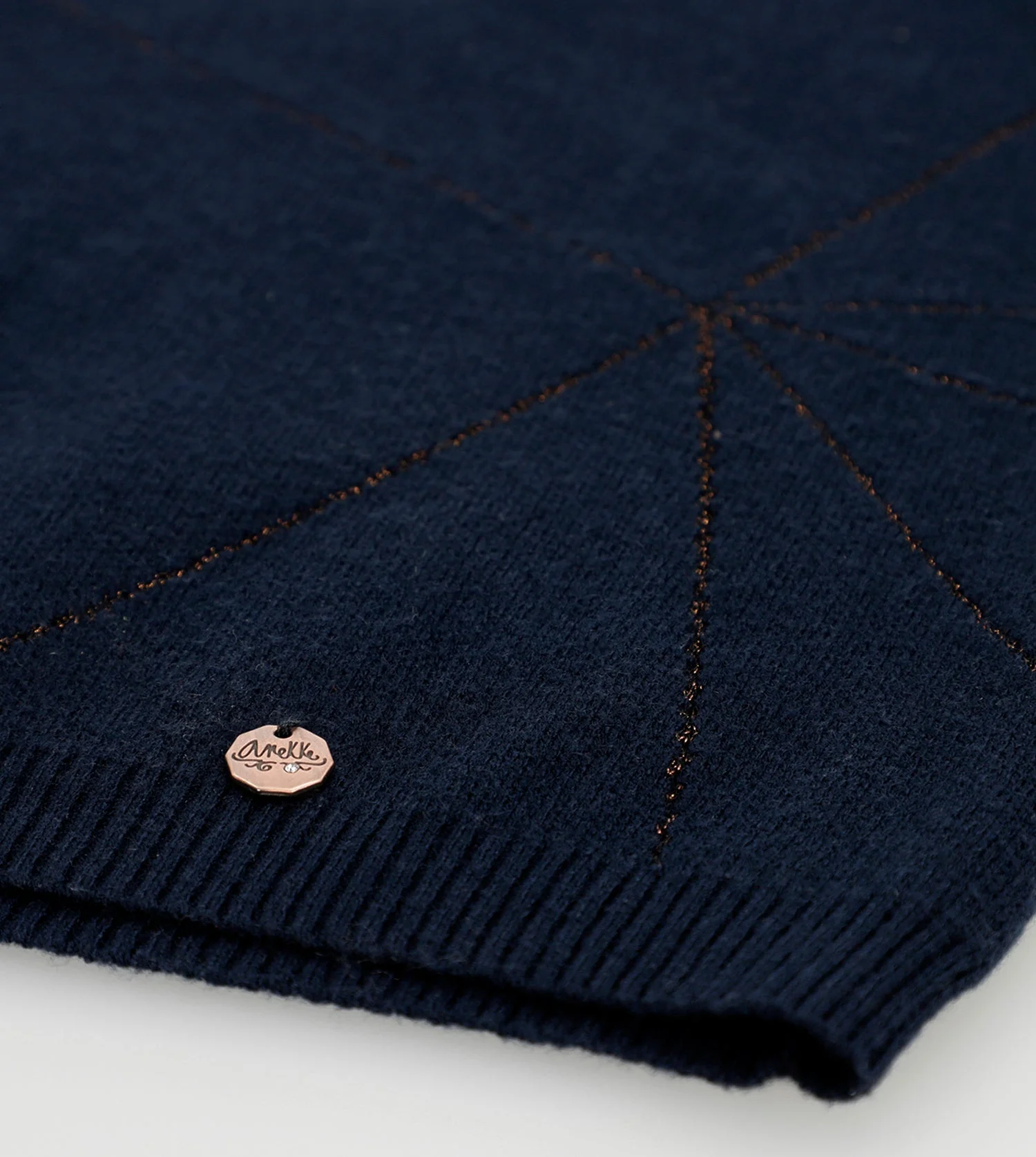 Navy Blue Shōen Sweater - Image 4