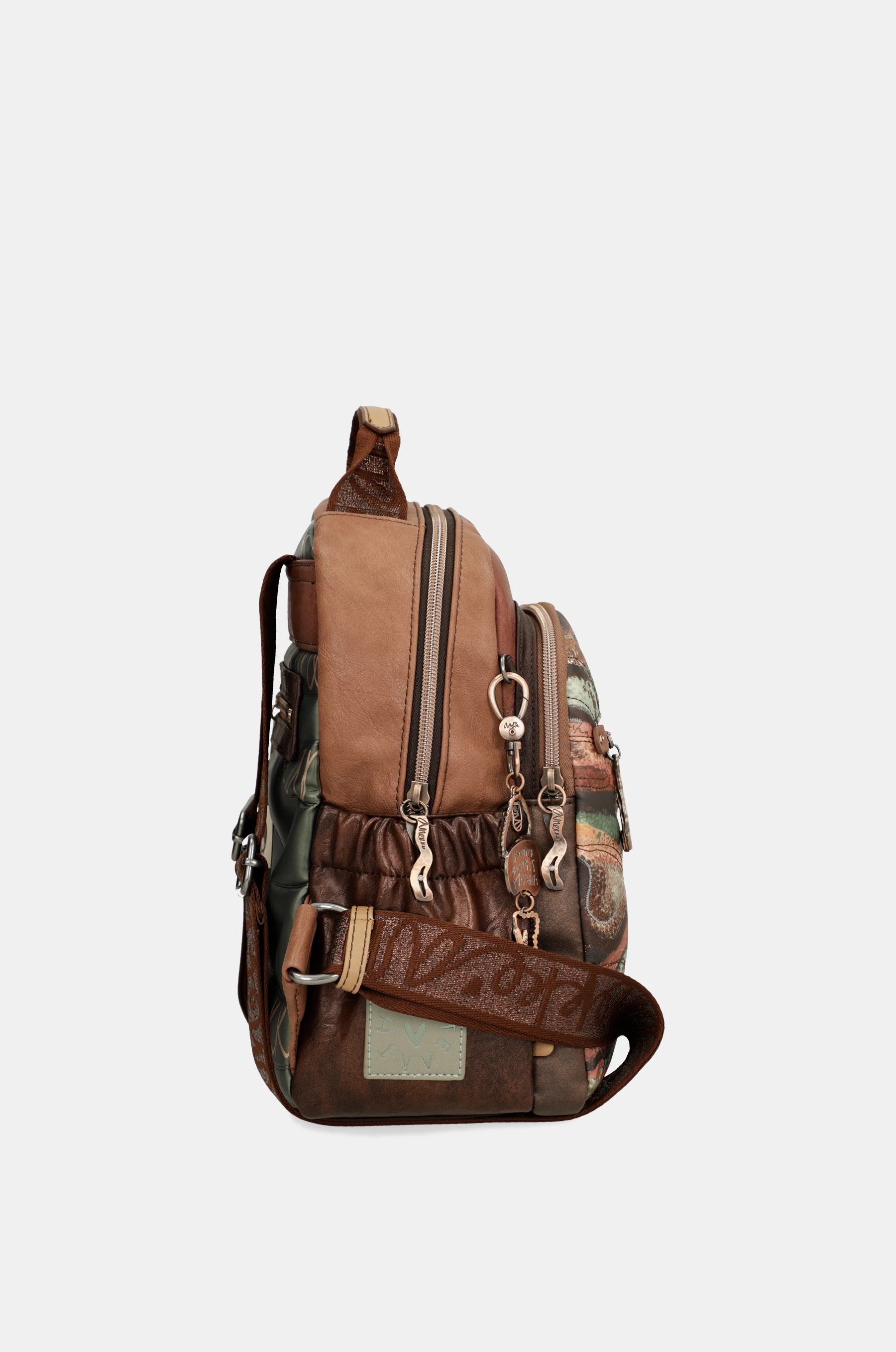 Outer backpack for leisure use - Image 3