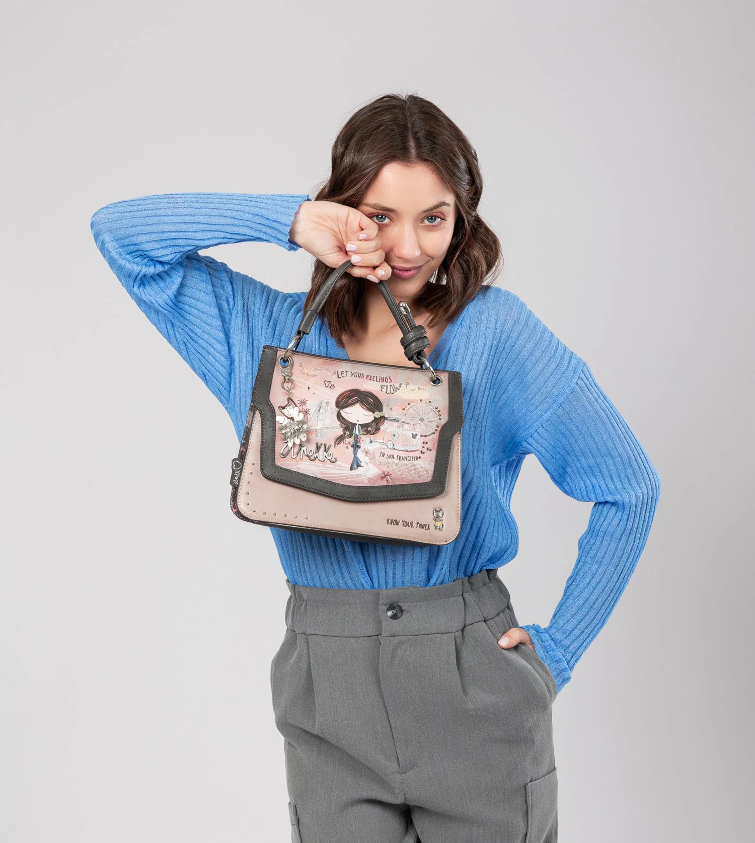 Peace & Love pink flap bag - Image 2