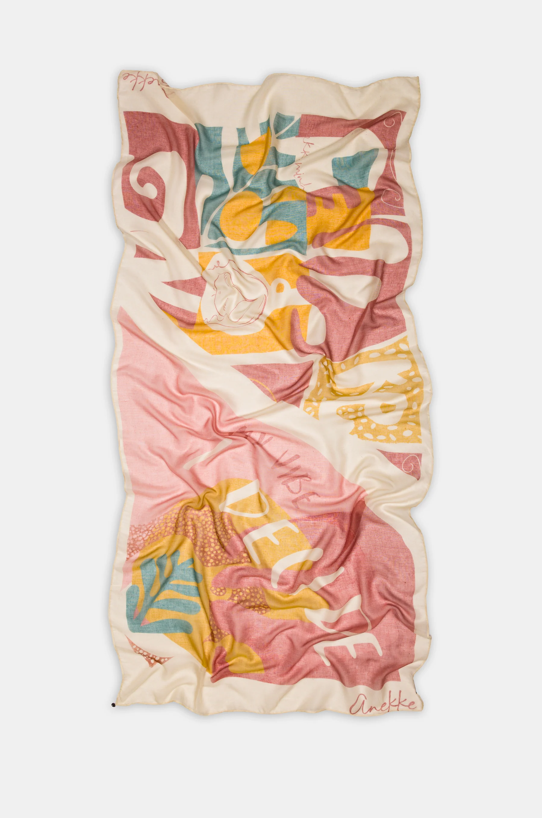 Pink scarf Muse - Image 5
