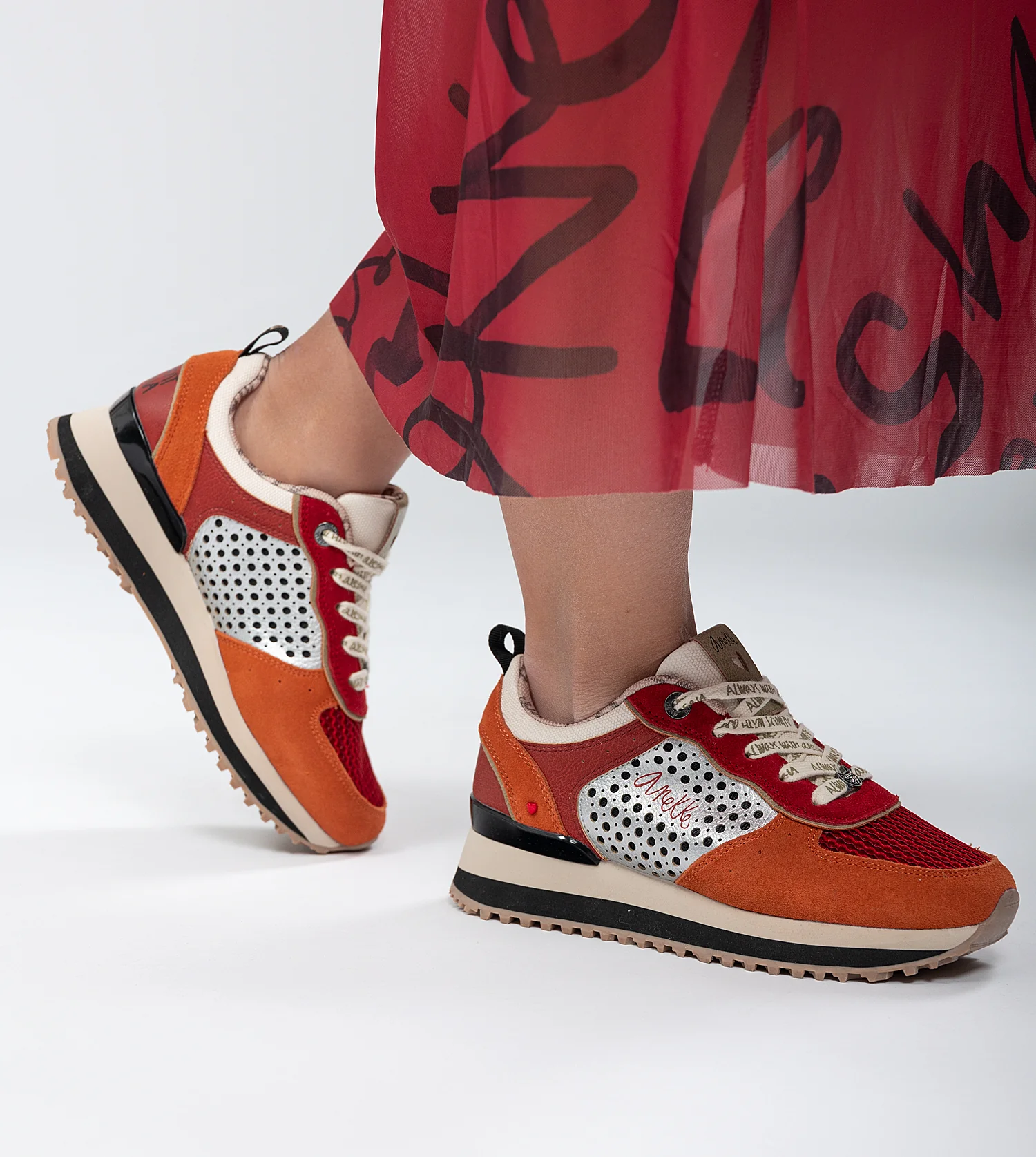 Red platform sneakers - Image 2
