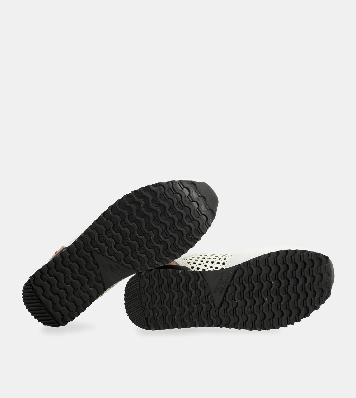 Gray platform sneakers - Image 9