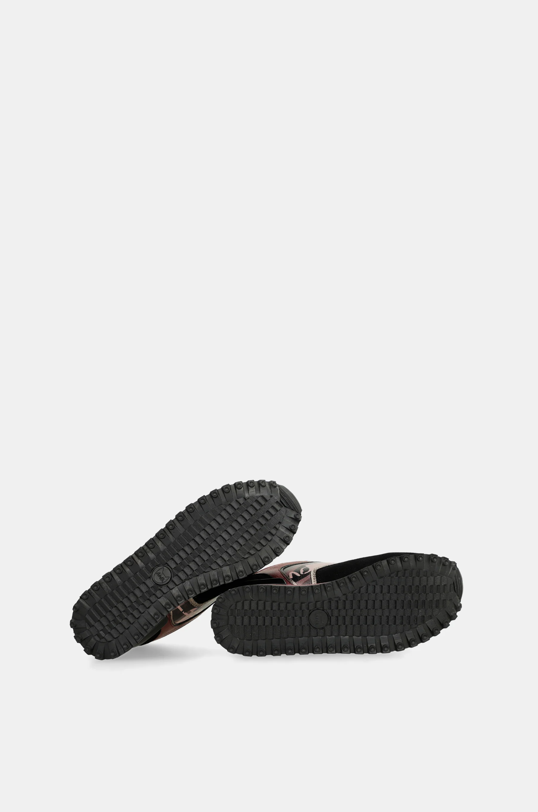 Printed black platform sneakers - Image 6