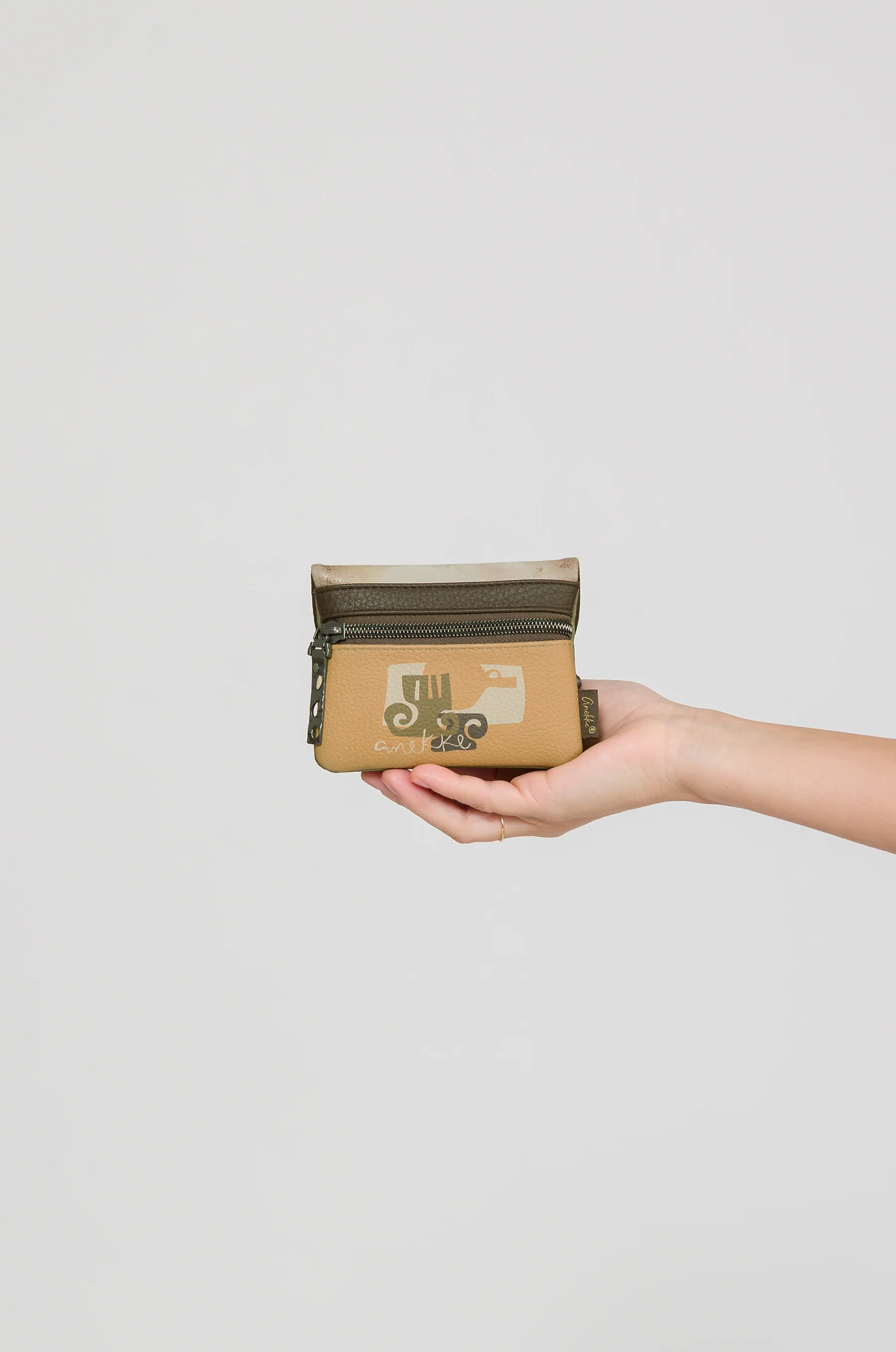 Purse Muse with flap - Image 4