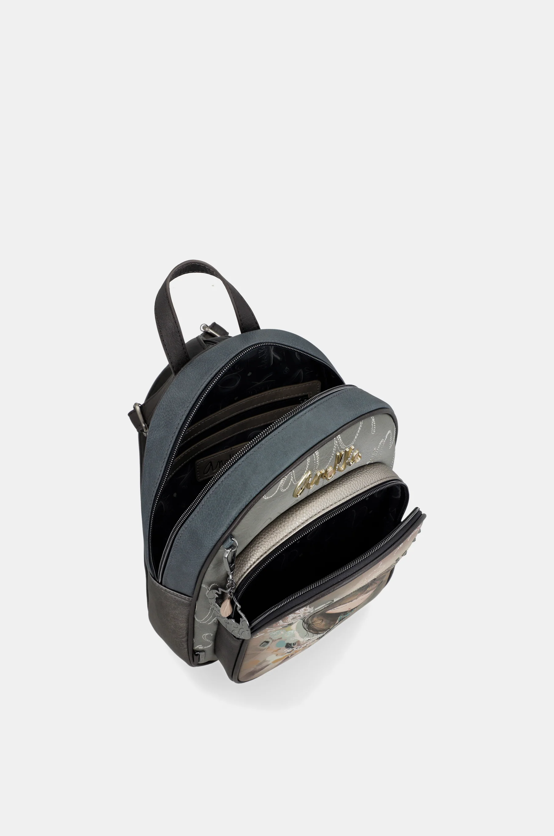 Real backpack with front pocket - Image 7