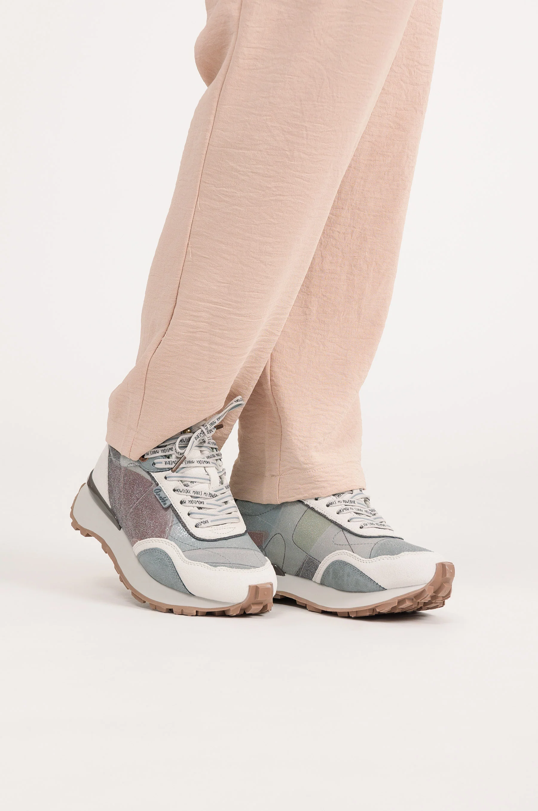 Silver sneakers - Image 4