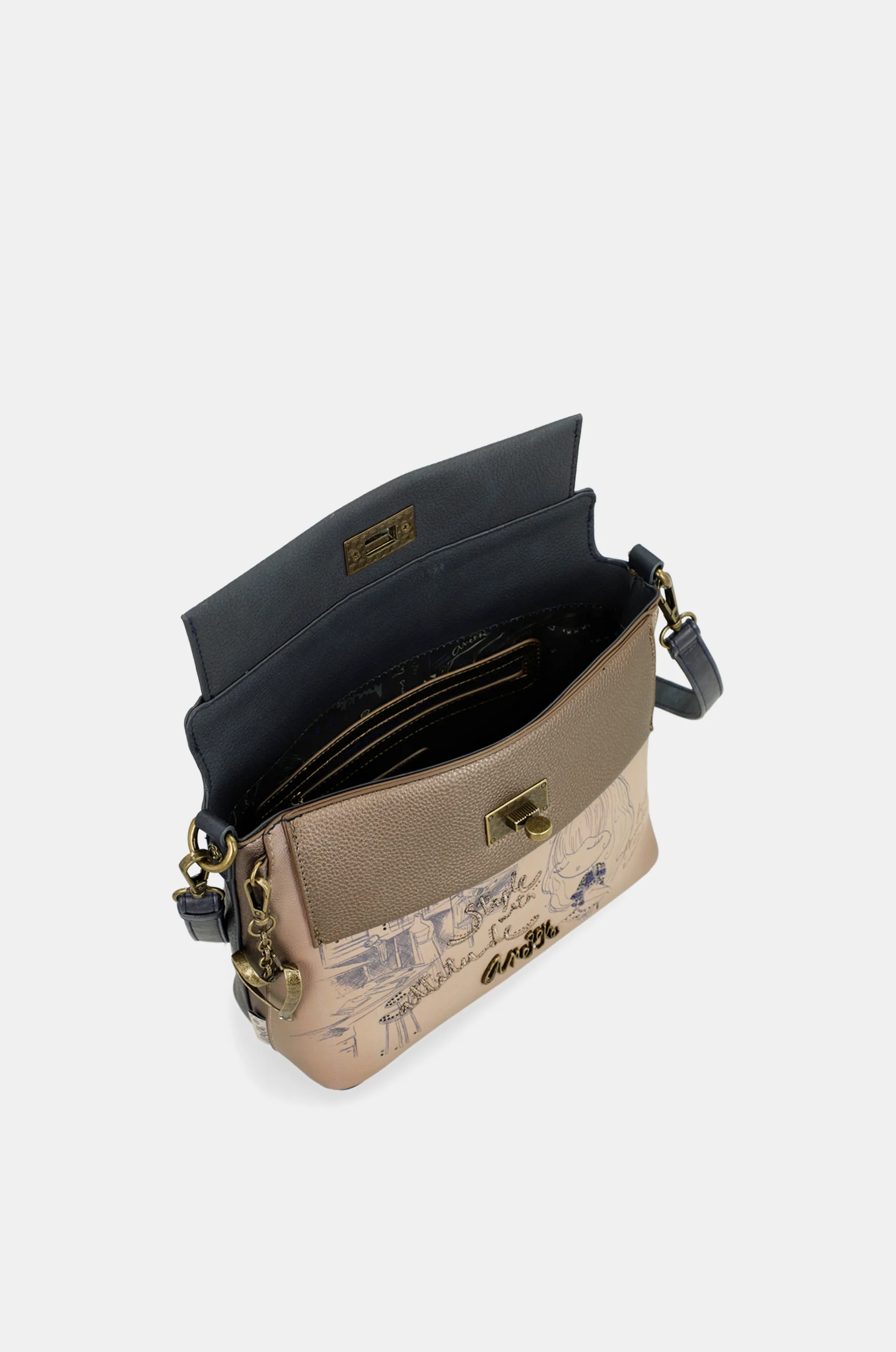 Studio crossbody bag with flap and short handle - Image 6