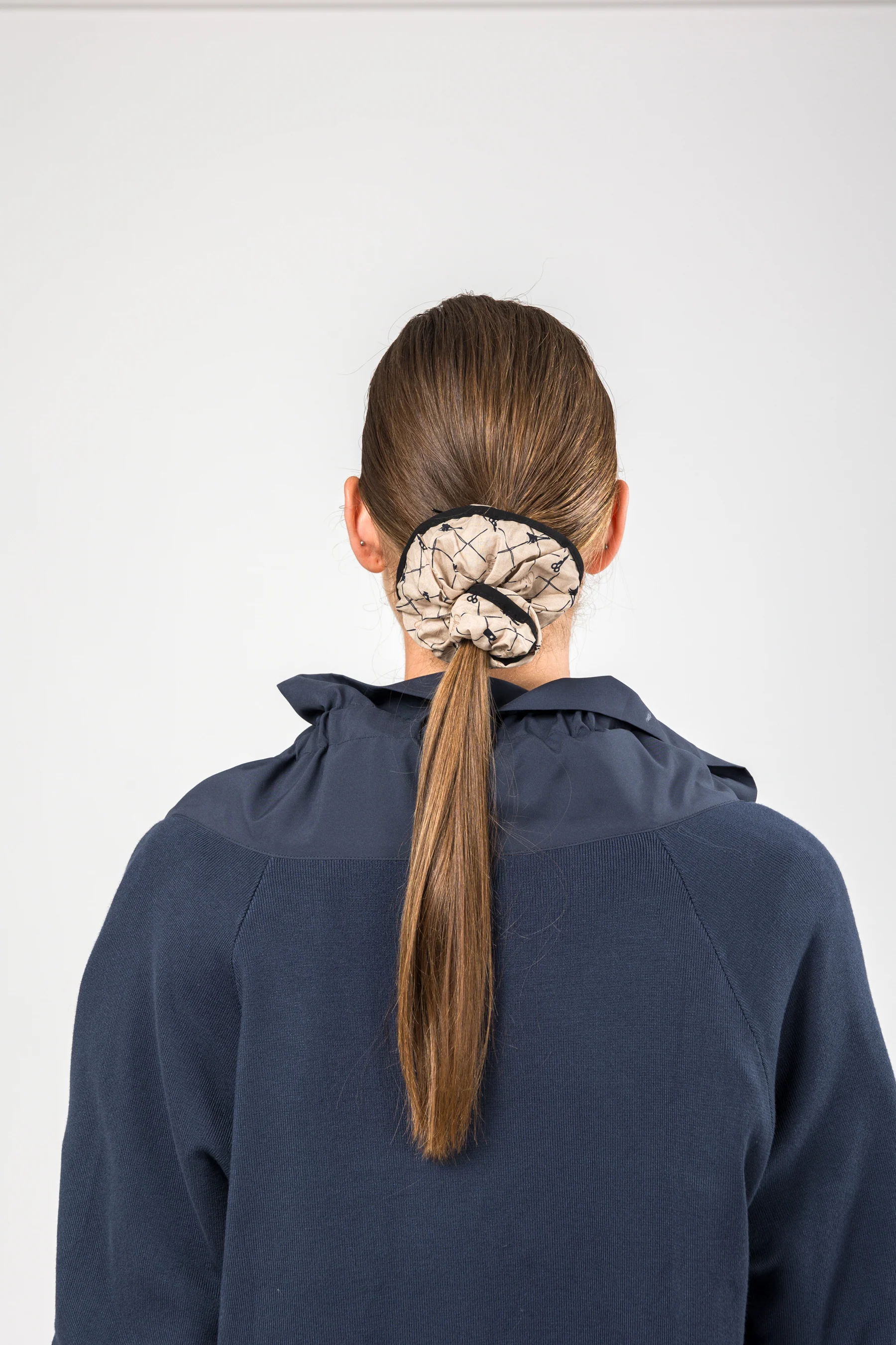 Studio scrunchie - Image 2