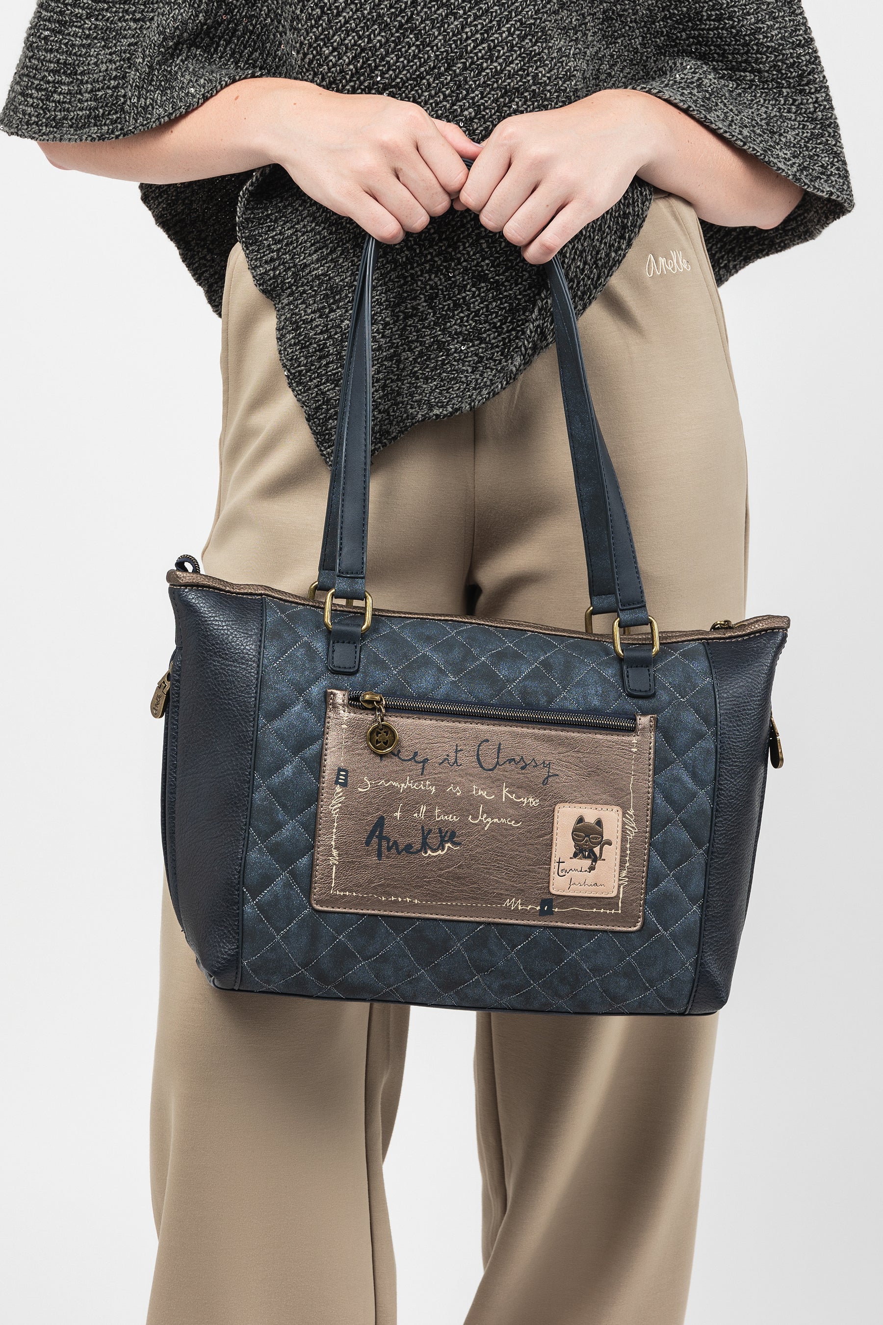 Studio shopper bag with shoulder strap - Image 4