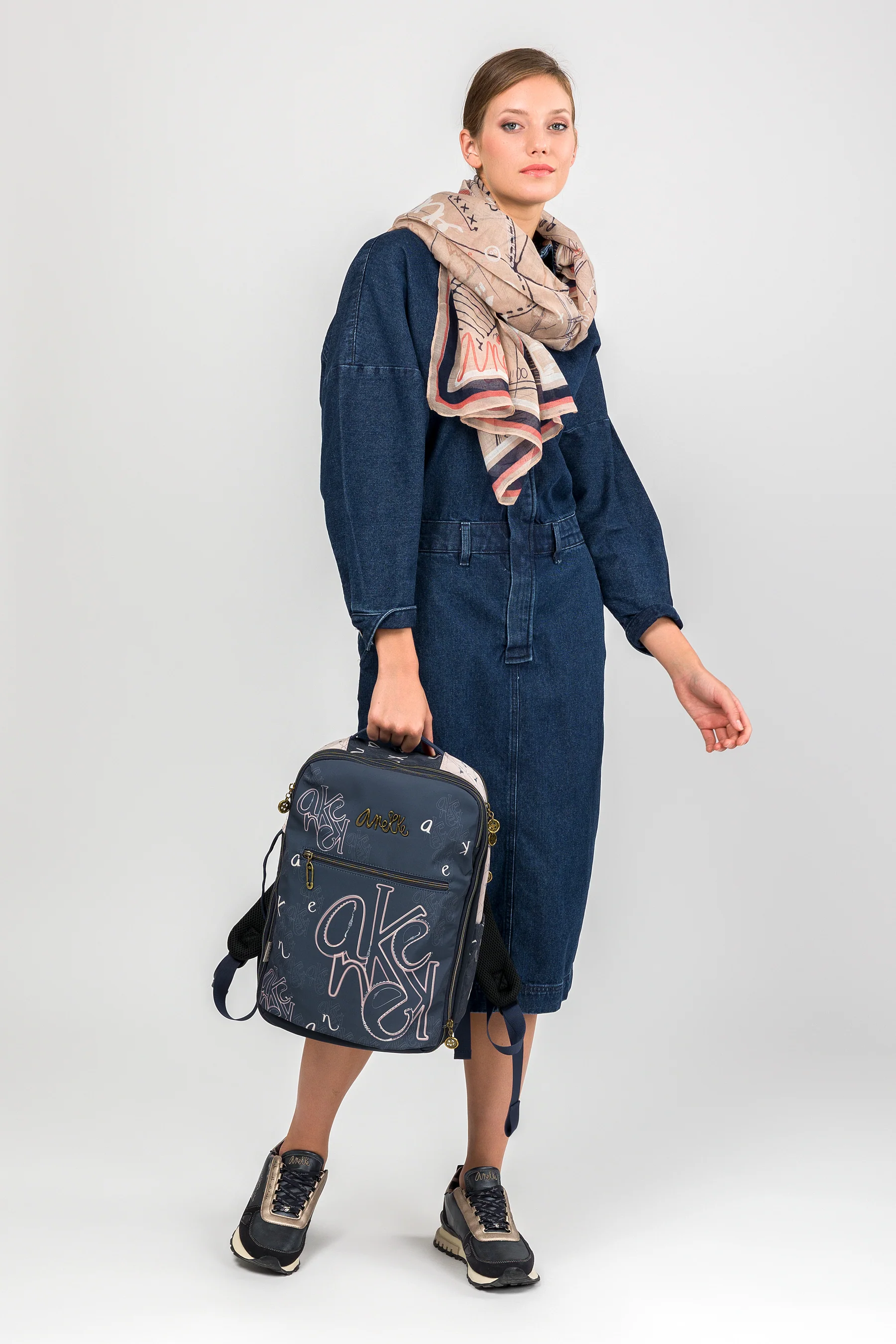 Studio travel backpack - Image 2