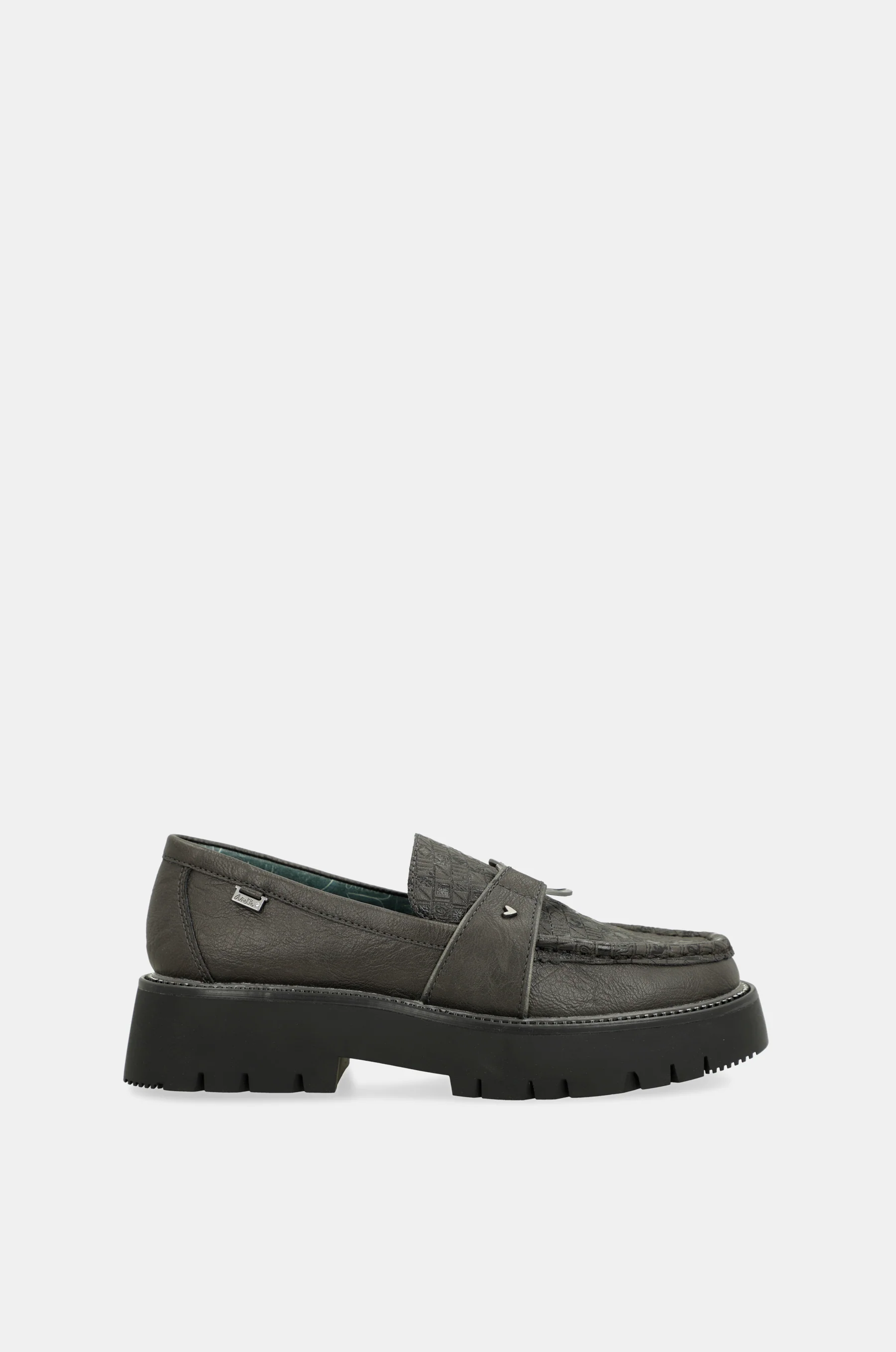 Towanda black loafers