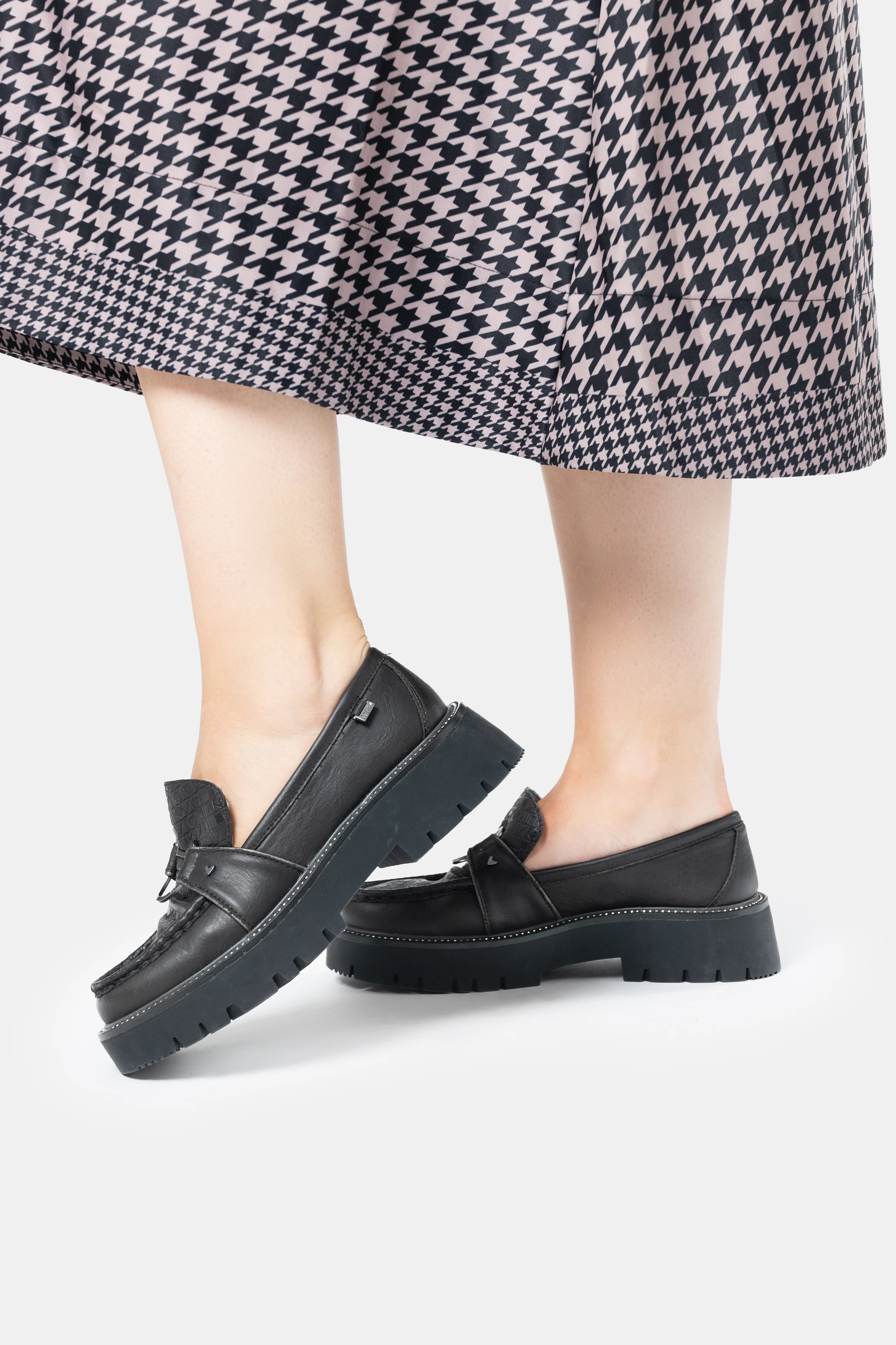 Towanda black loafers - Image 4