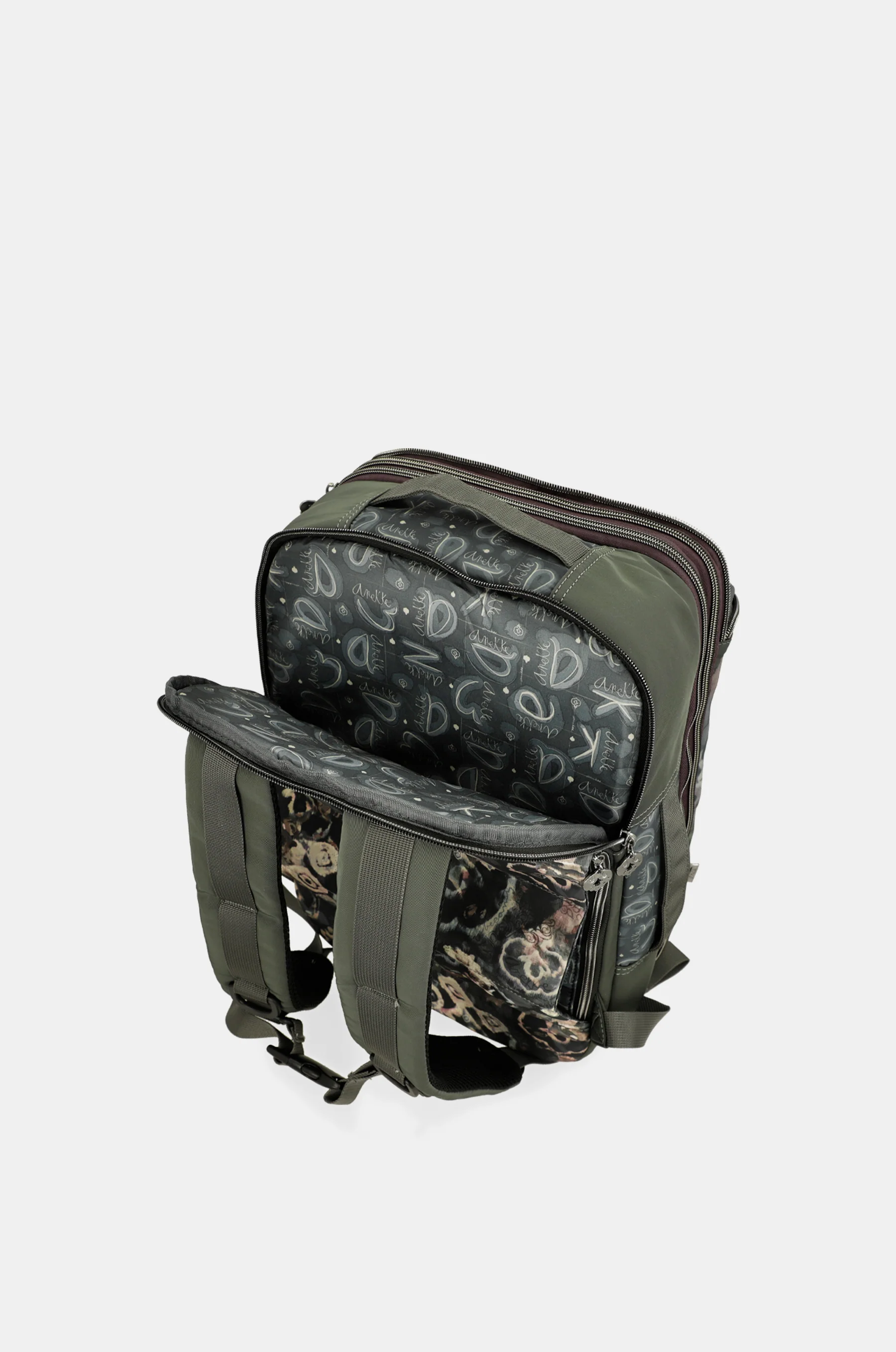 Travel backpack - Image 3